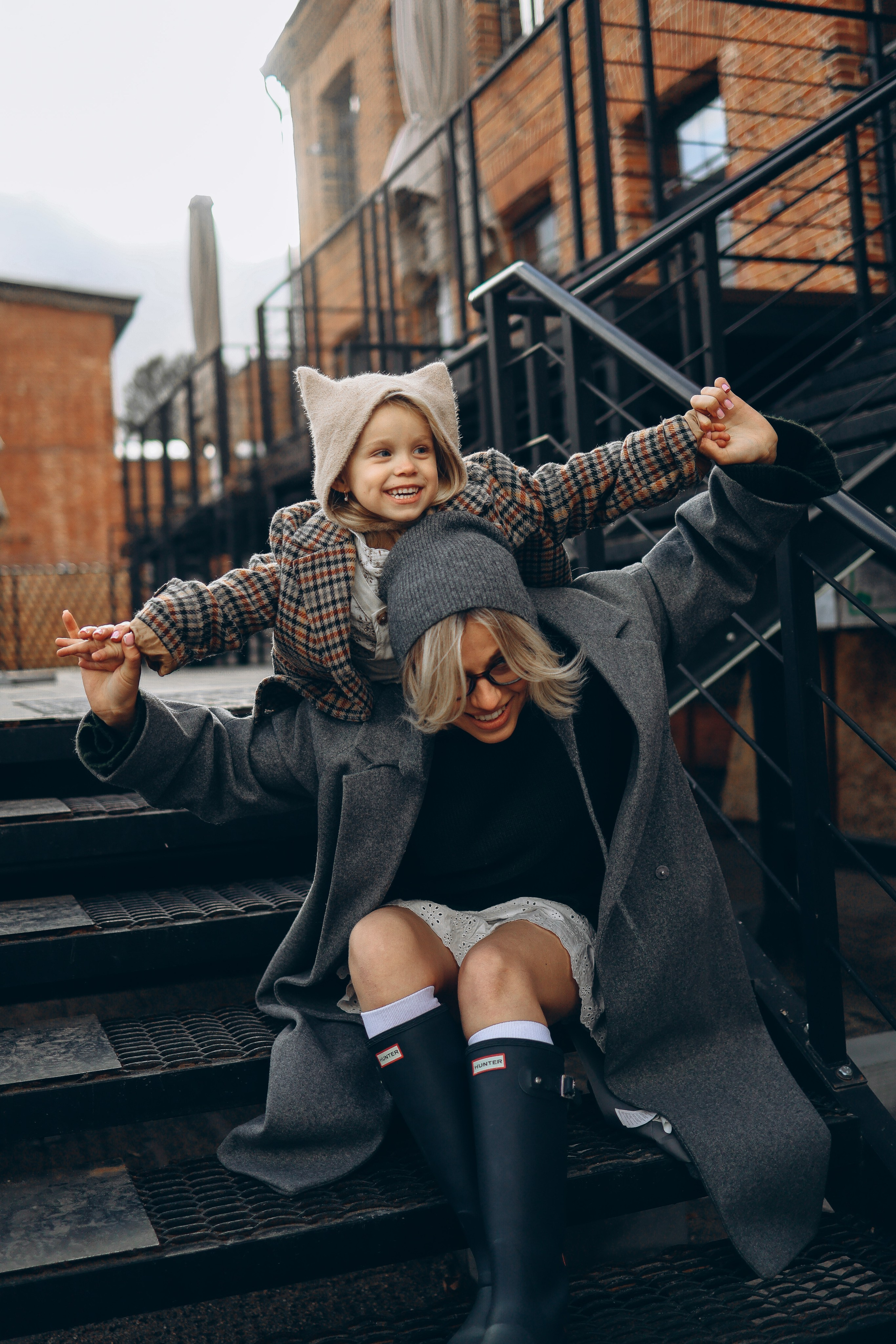 Крис и Уля. Я Лена — семейный фотограф в стиле Life Style Москва и Подмосковья: Балашиха, Пушкино, Щелково, Домодедово, Дмитров. Я за эмоции и любовь