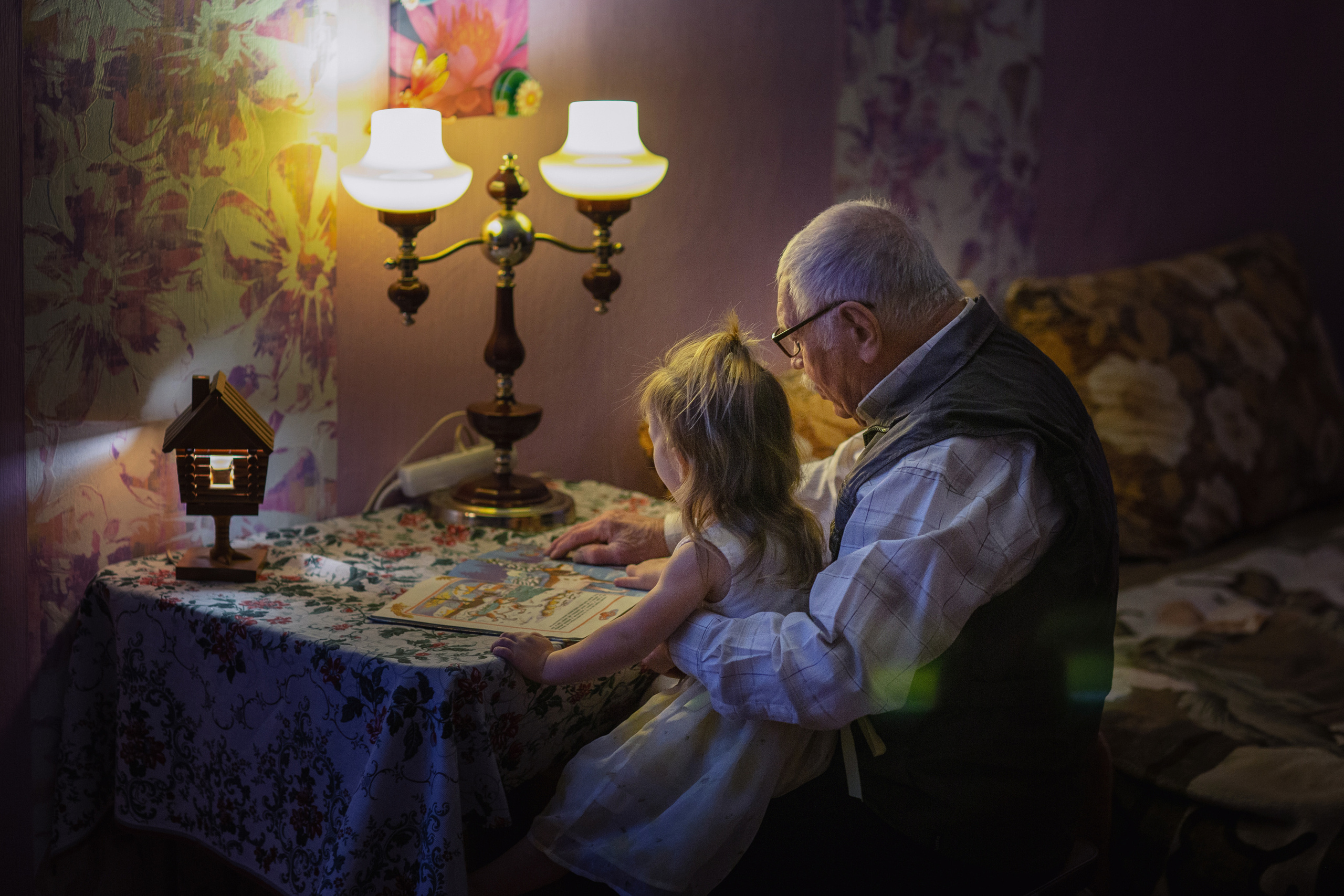 «В гостях у дедушки»_2021. Семейный фотограф в Санкт-Петербурге