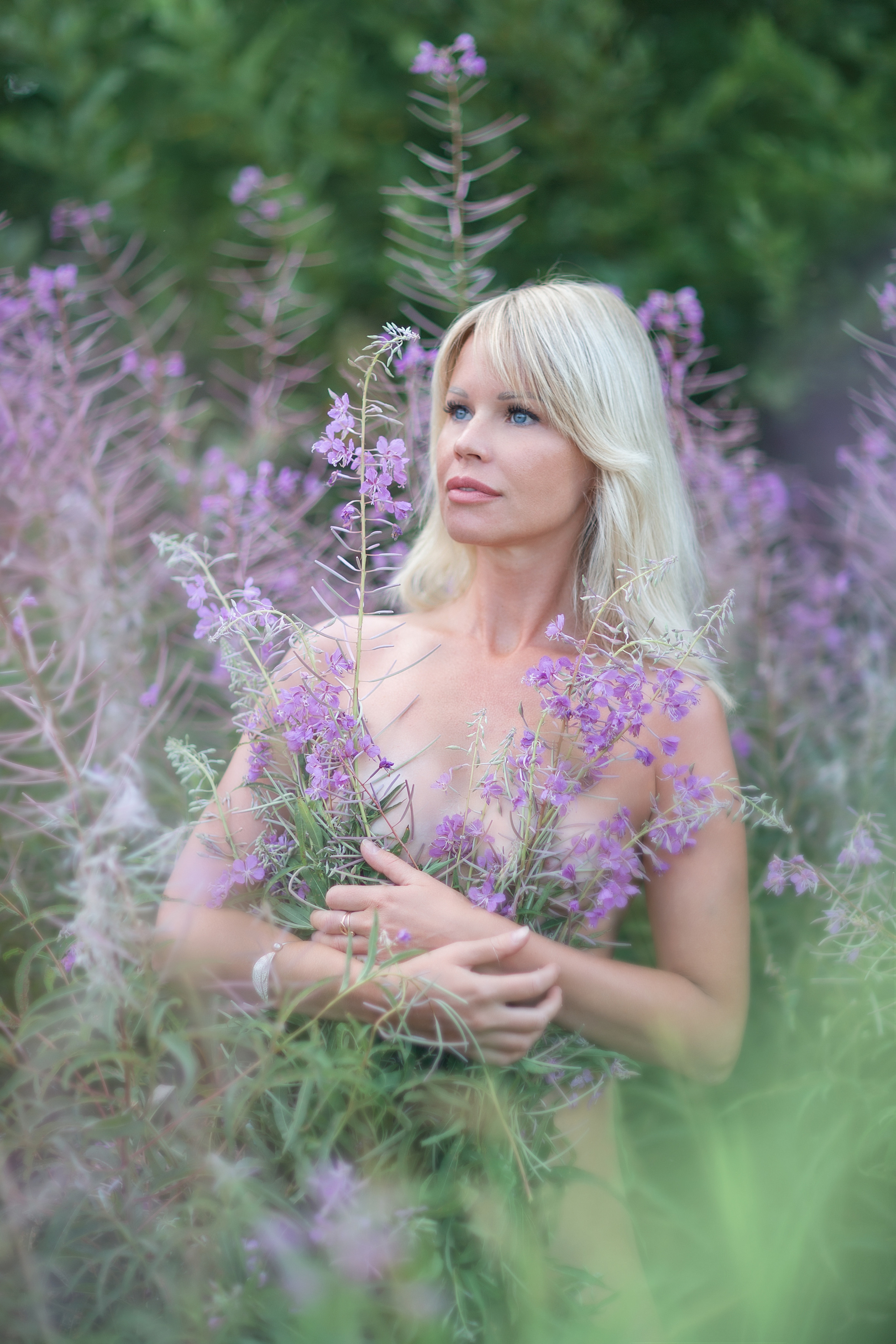 Портрет_Виолетта_Псковская область_2021. Семейный фотограф в Санкт-Петербурге