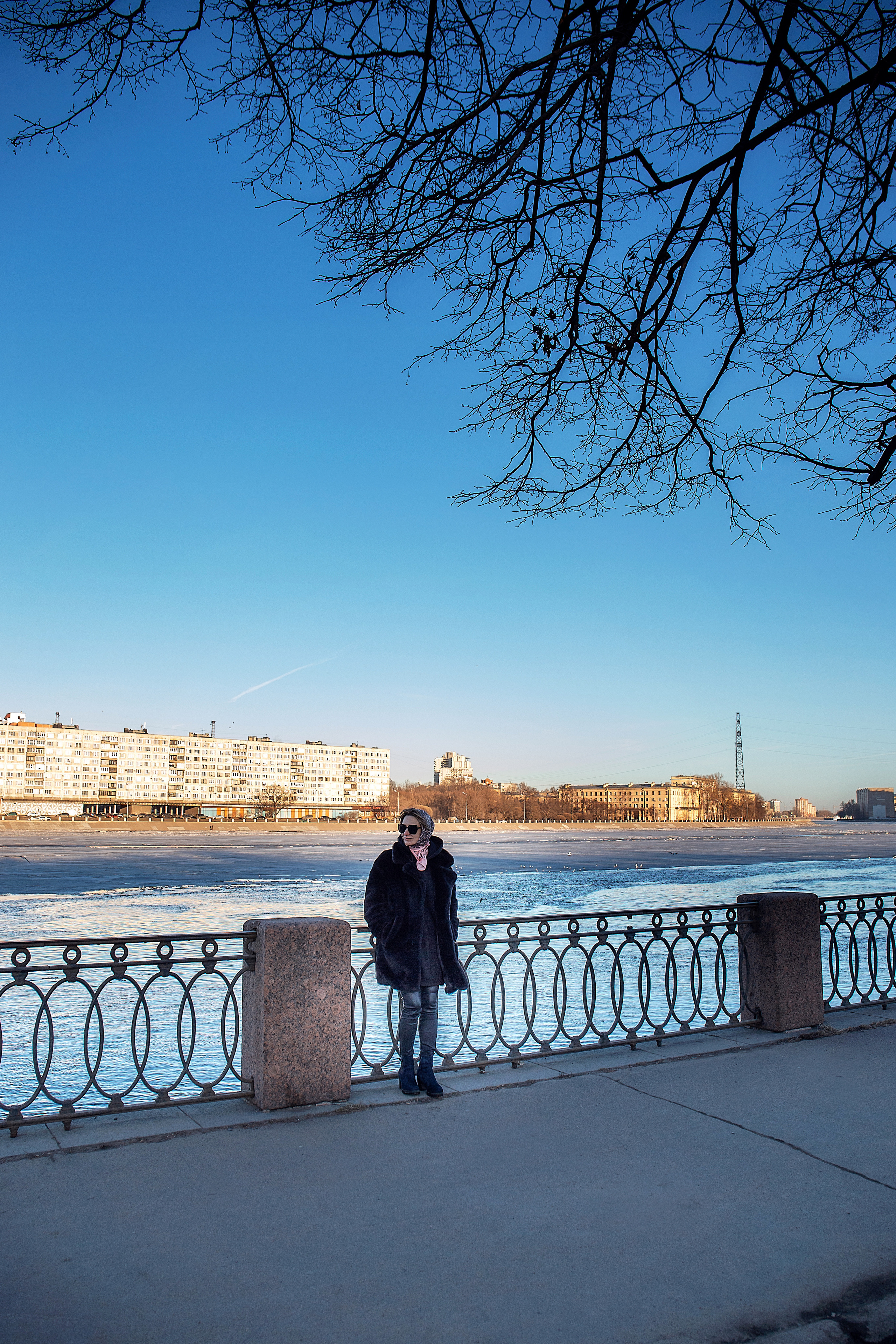 Анна_ранняя весна_2022. Семейный фотограф в Санкт-Петербурге