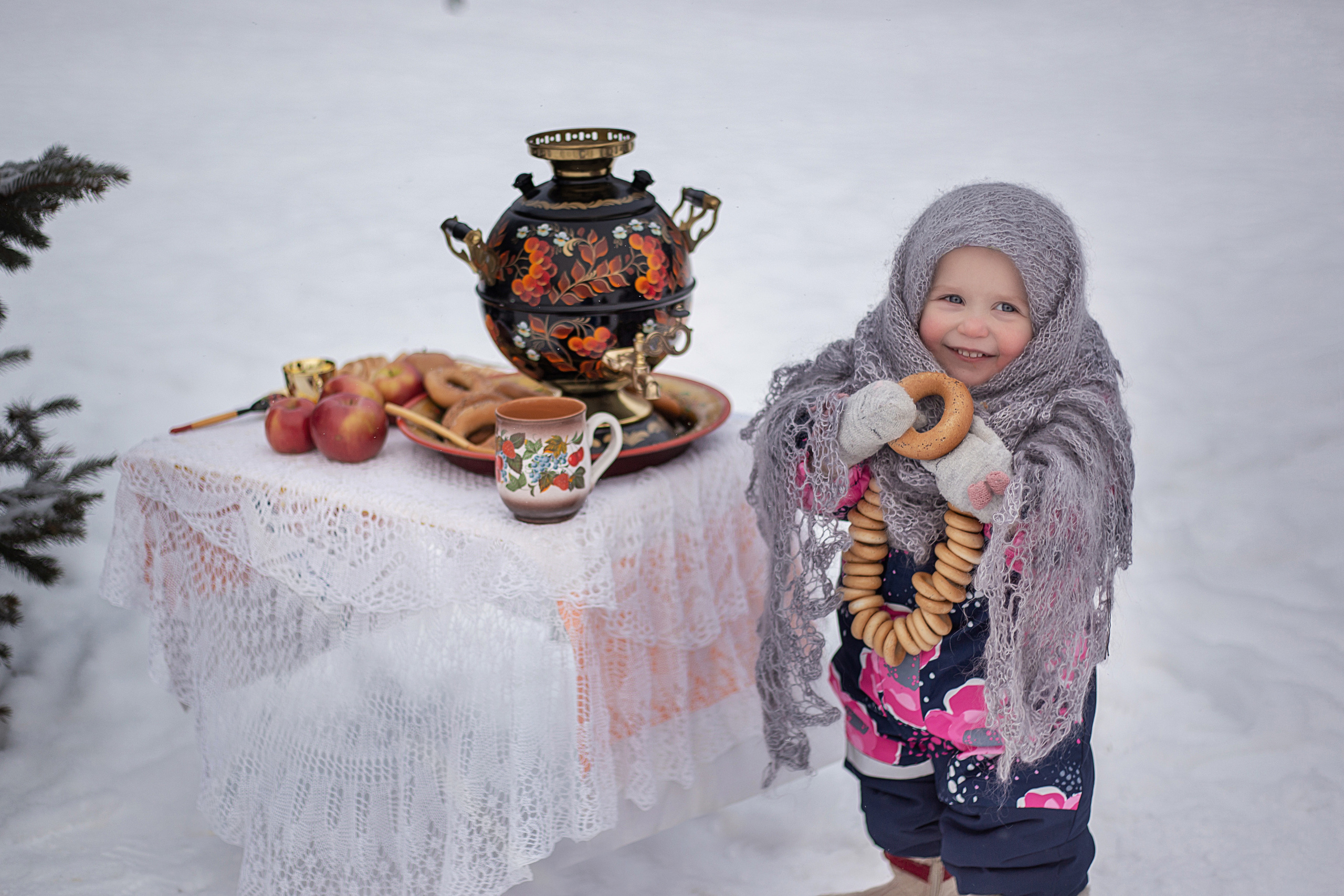 С самоваром_зима 2021. Семейный фотограф в Санкт-Петербурге
