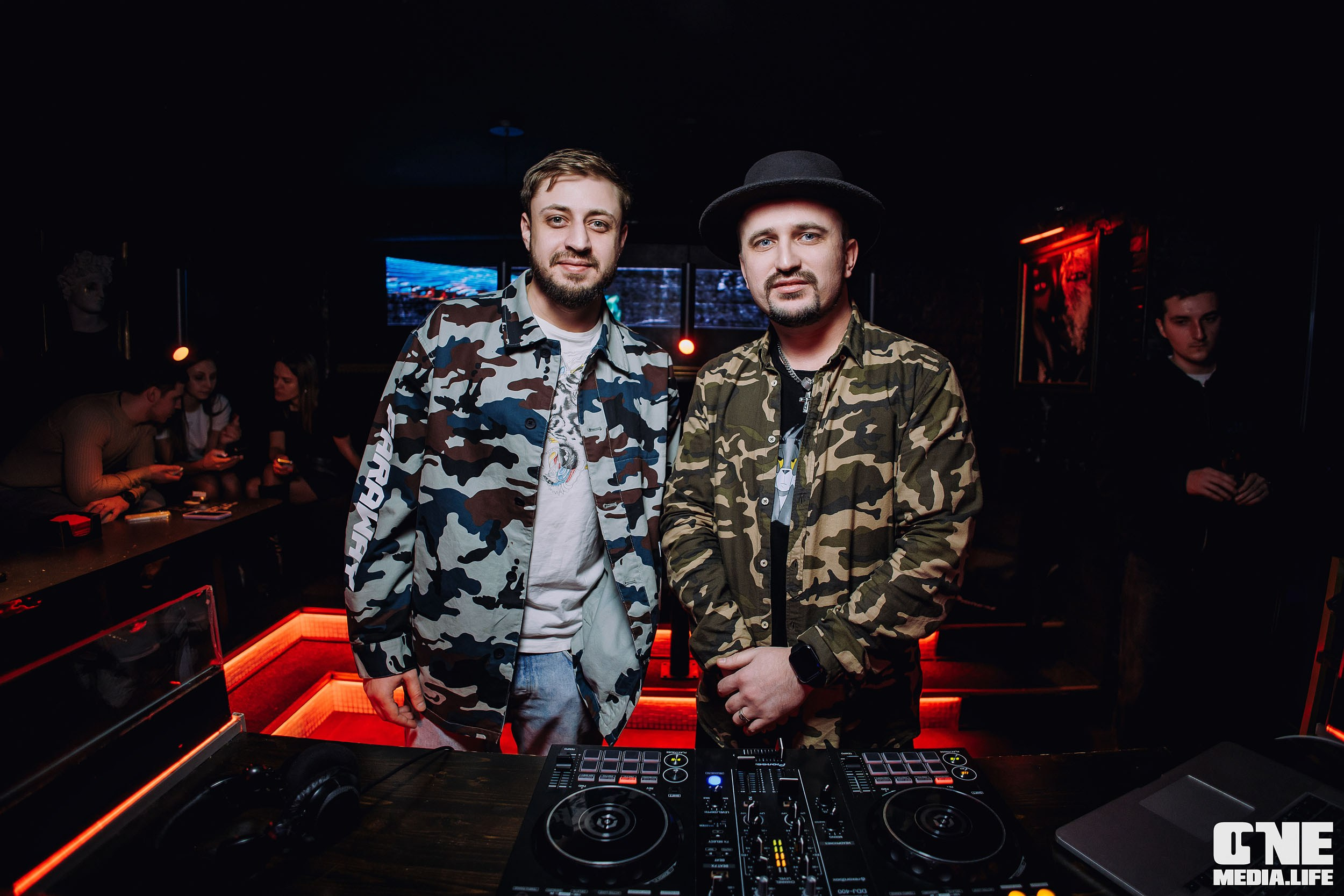 Фоторепортаж из бара Secret. One Media Life: фоторепортажи, фотоотчеты с мероприятий и заведений