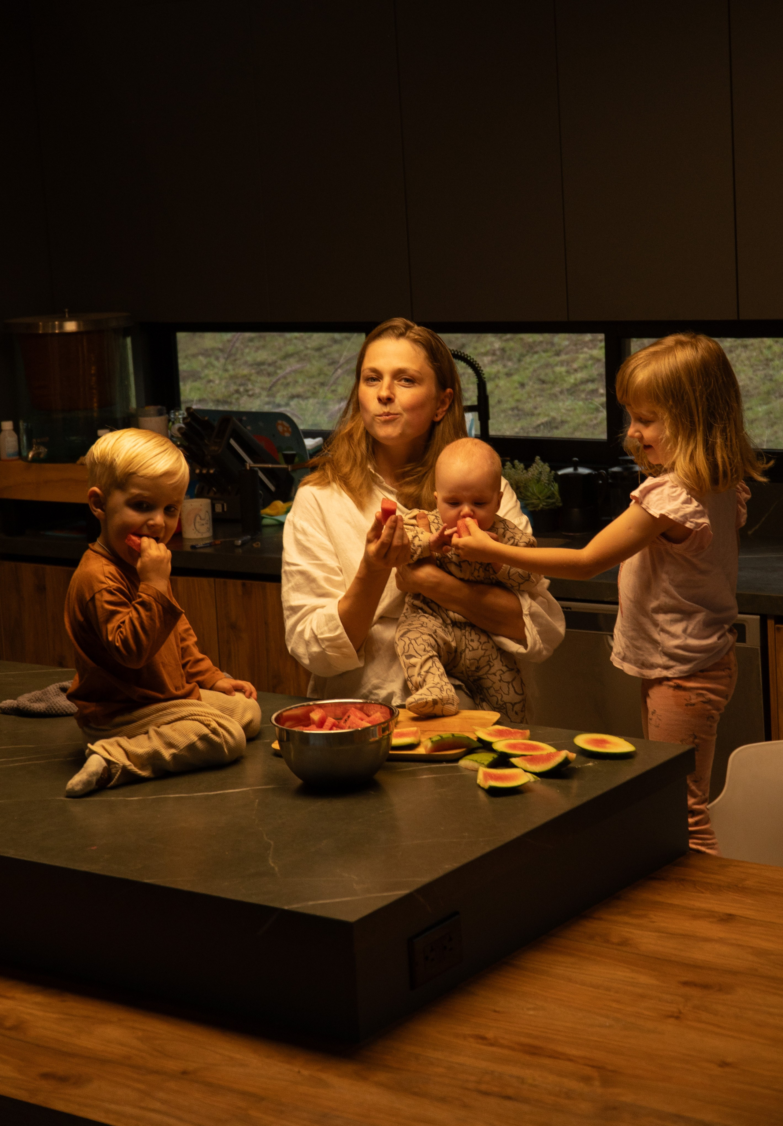 Olga and Family. Wedding Photographer in Barcelona and Medellin