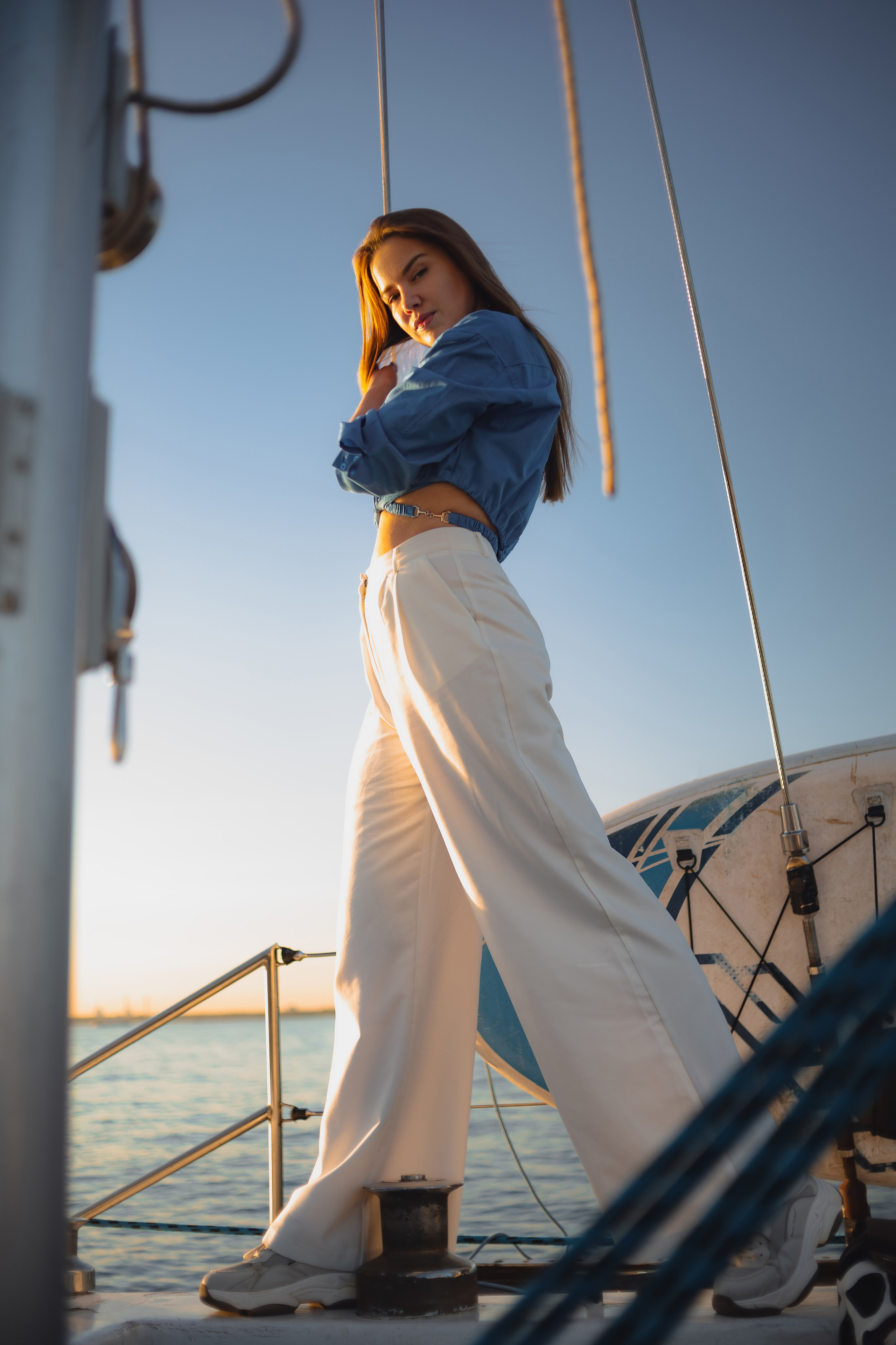 Фотосессия на яхте или шхуне на закате. Фотограф в Санкт-Петербурге и Москве Наталья Милли