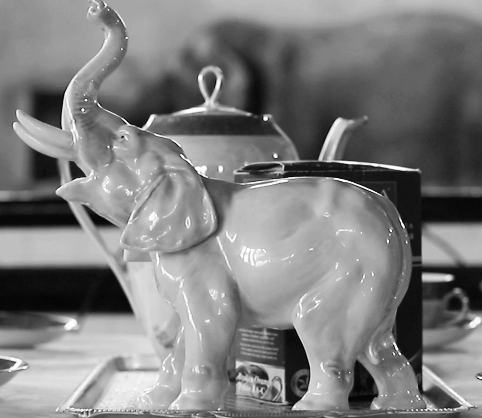 ПРЕГОЛЯ НЕ РЕКА. Художественная группа «Нежные Бабы»