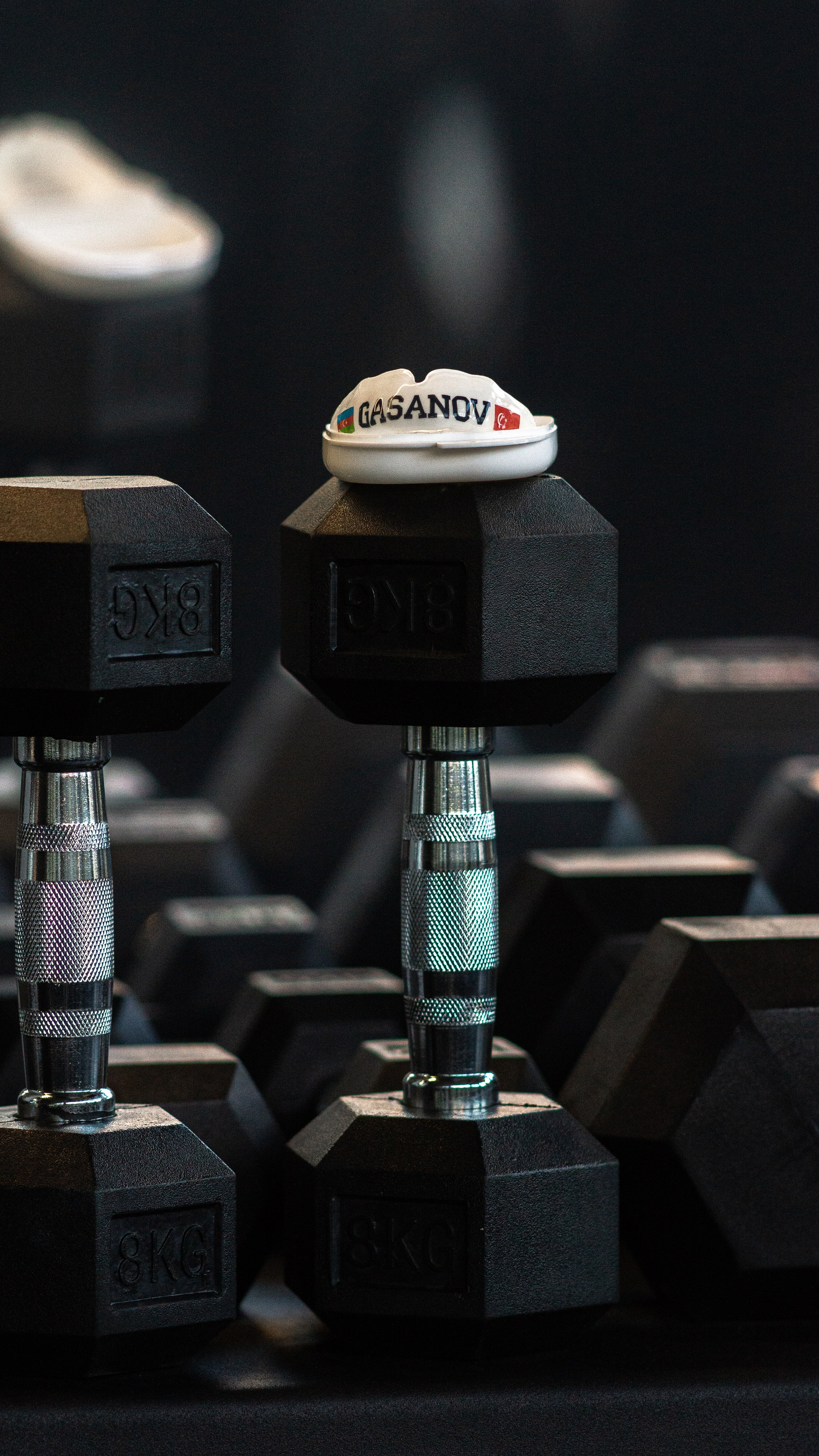 Спортивная фотосъемка бойца  Нурлана Гасанова с капой. Жуков Илья  свадебный фотограф в Москве