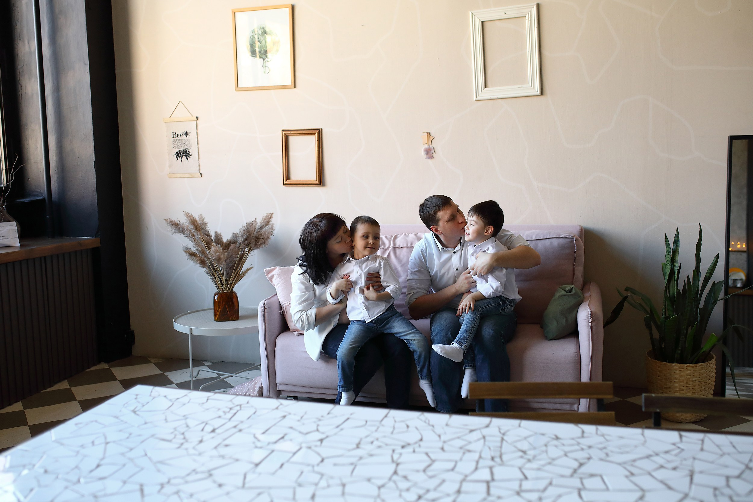 Ждём третьего!. Свадебный и семейный фотограф и видеограф в Екатеринбурге Полянские Тимур и Анастасия