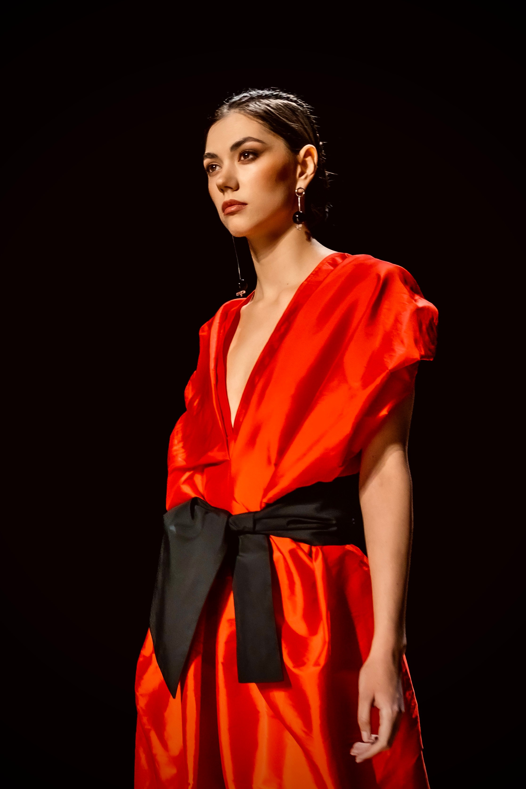 Показ коллекции Darya Kipriyanova (Красноярск) на Московской неделе моды 16 марта 2025. Фотосессии и репортаж — Фотограф в Москве — Рина Серёгина