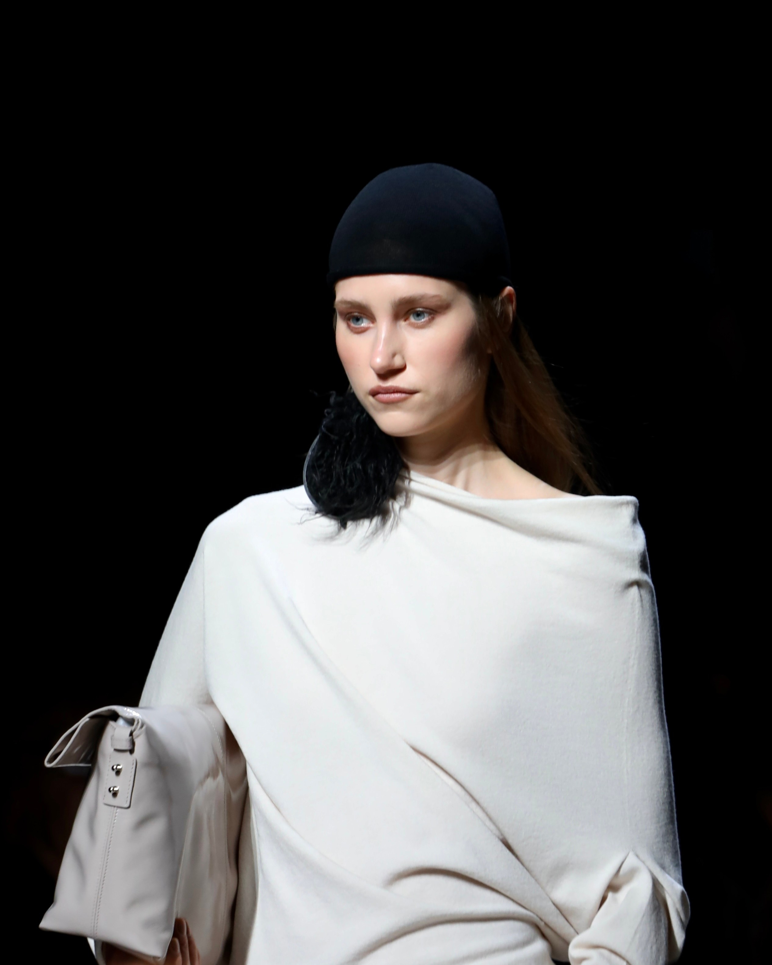 Коллекции Lesel (Москва): MFW 15 марта 2025 года. Фотосессии и репортаж — Фотограф в Москве — Рина Серёгина