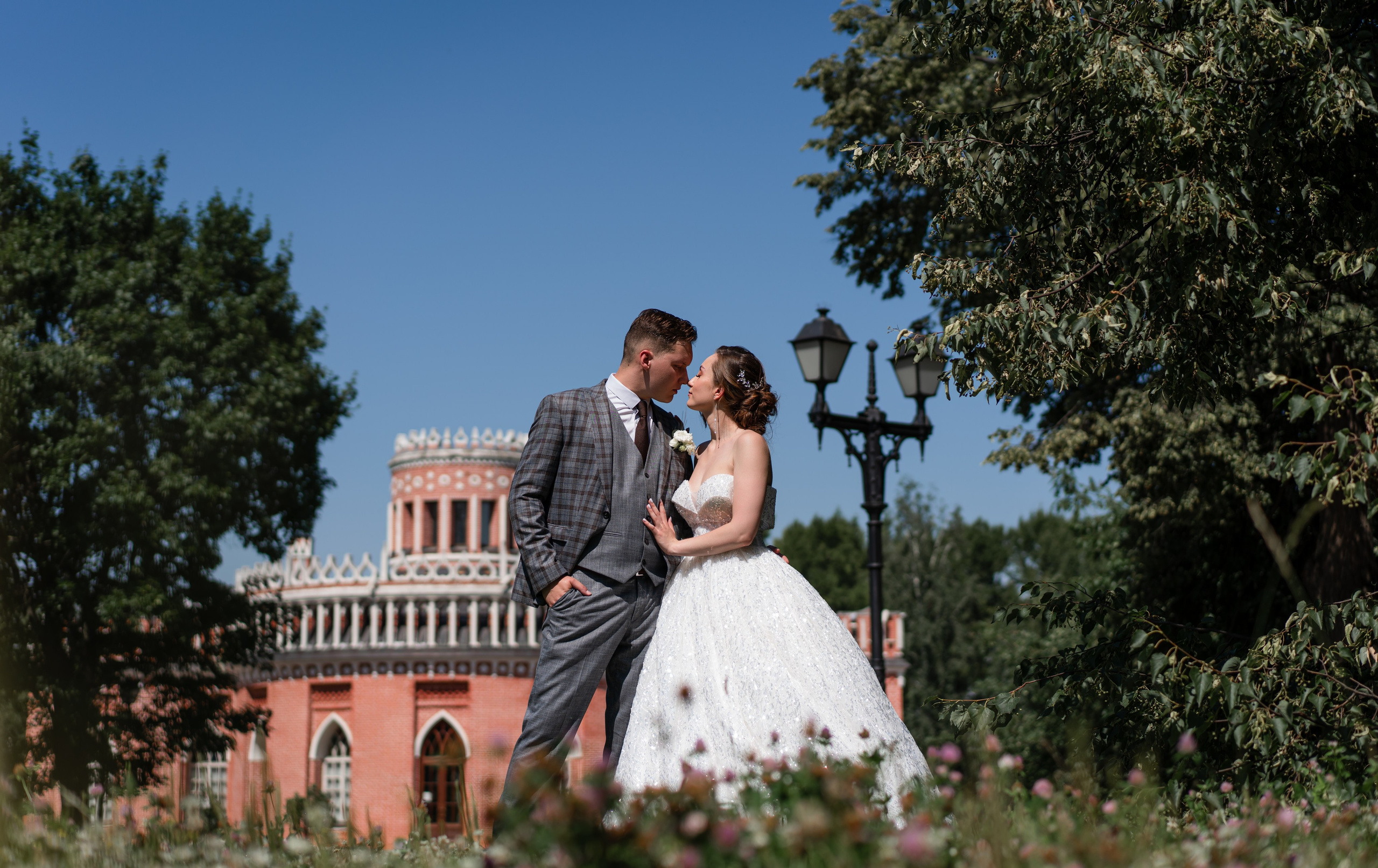 Свадебная фотосессия в Царицыно. Свадебный фотограф Вера Климова