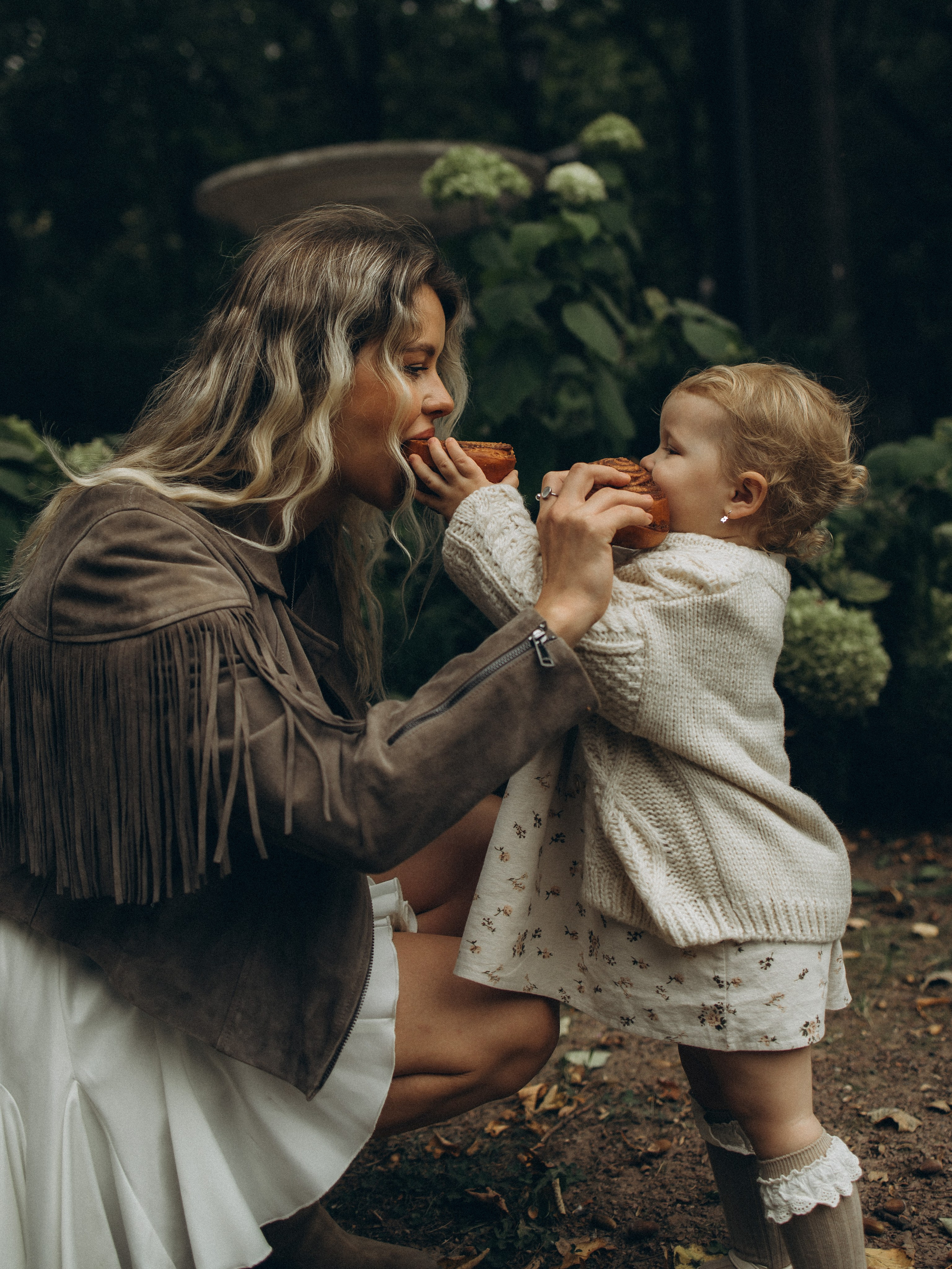Осенняя история. Вика и Стеша. Фотограф Дарья Соколовская