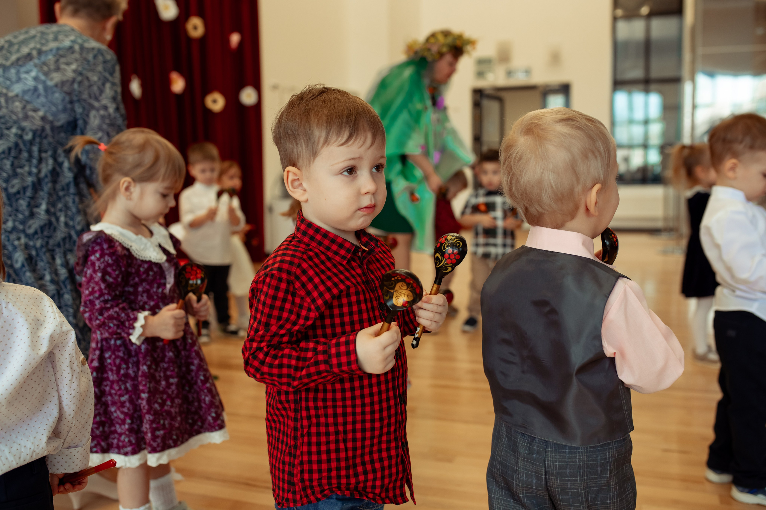 Праздник весны в детском саду. Семейный и детский фотограф в Москве Дорогова Екатерина