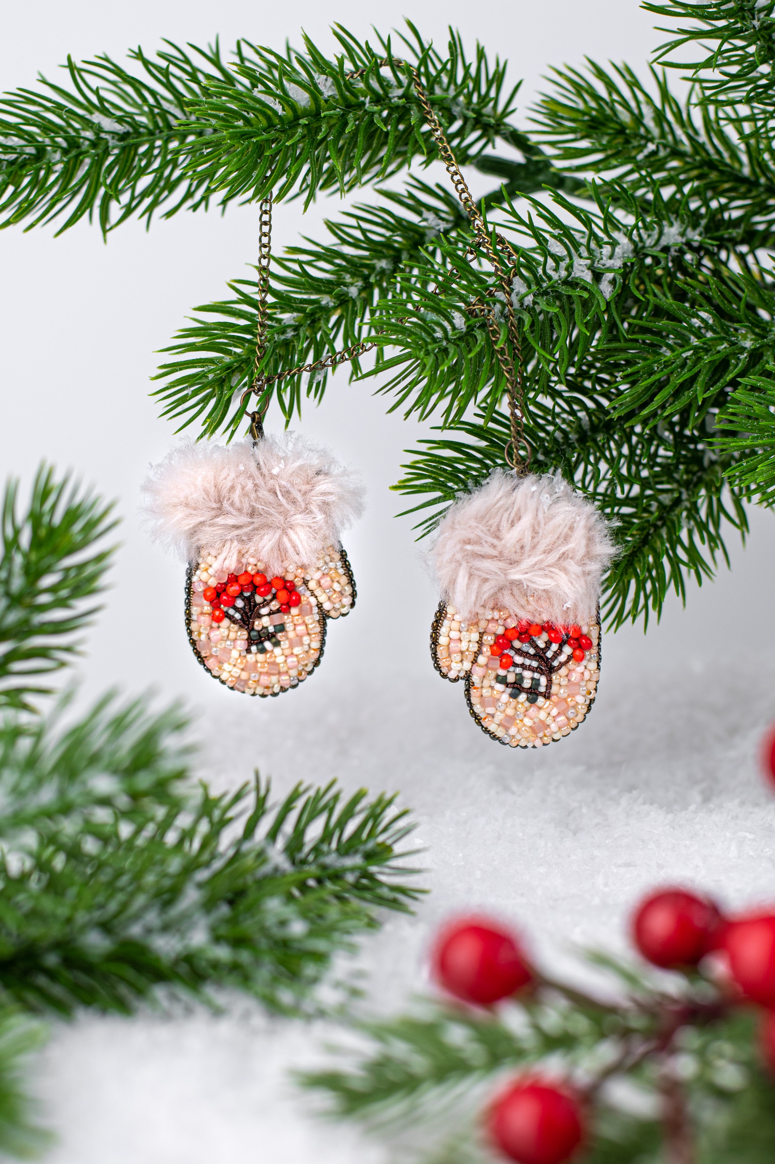 Броши ручной работы Анны Абрамовой. Фотограф Санкт-Петербург | Дарья Першина