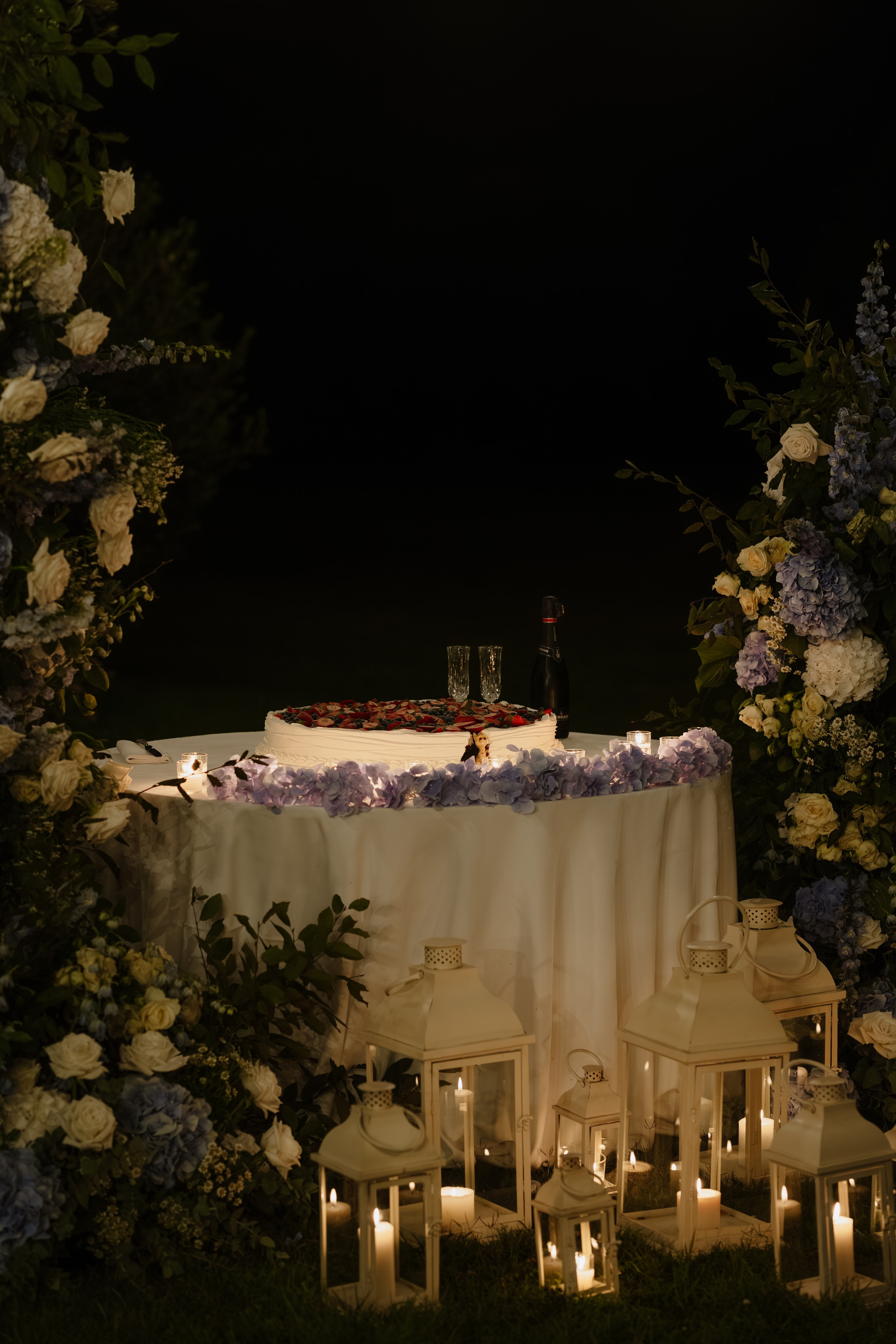 Vera & Lorenzo | Biella, Italy. Professional Wedding Photographer Geneva & Romande Switzerland | Tanya Creator