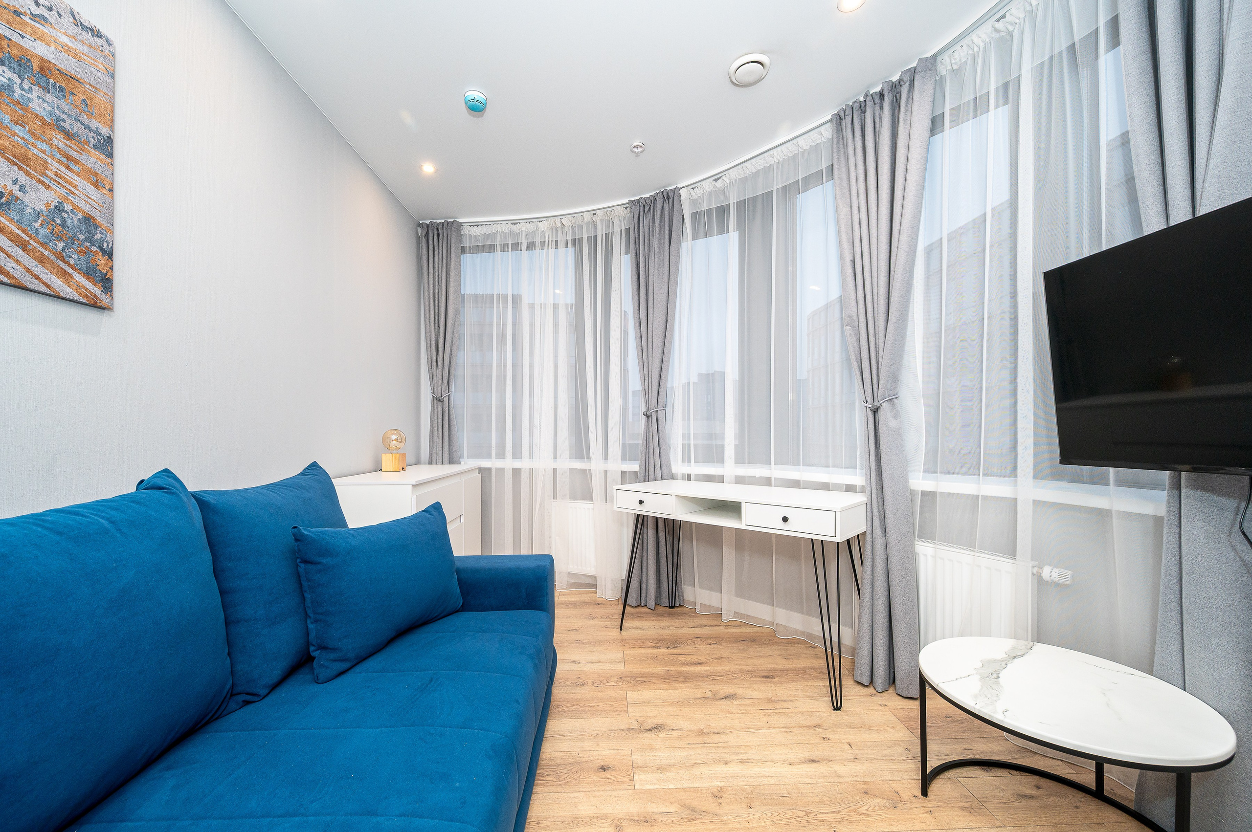 Номер под аренду в Glorax. Интерьерный фотограф. Фото- видеосъемка недвижимости Санкт-Петербург