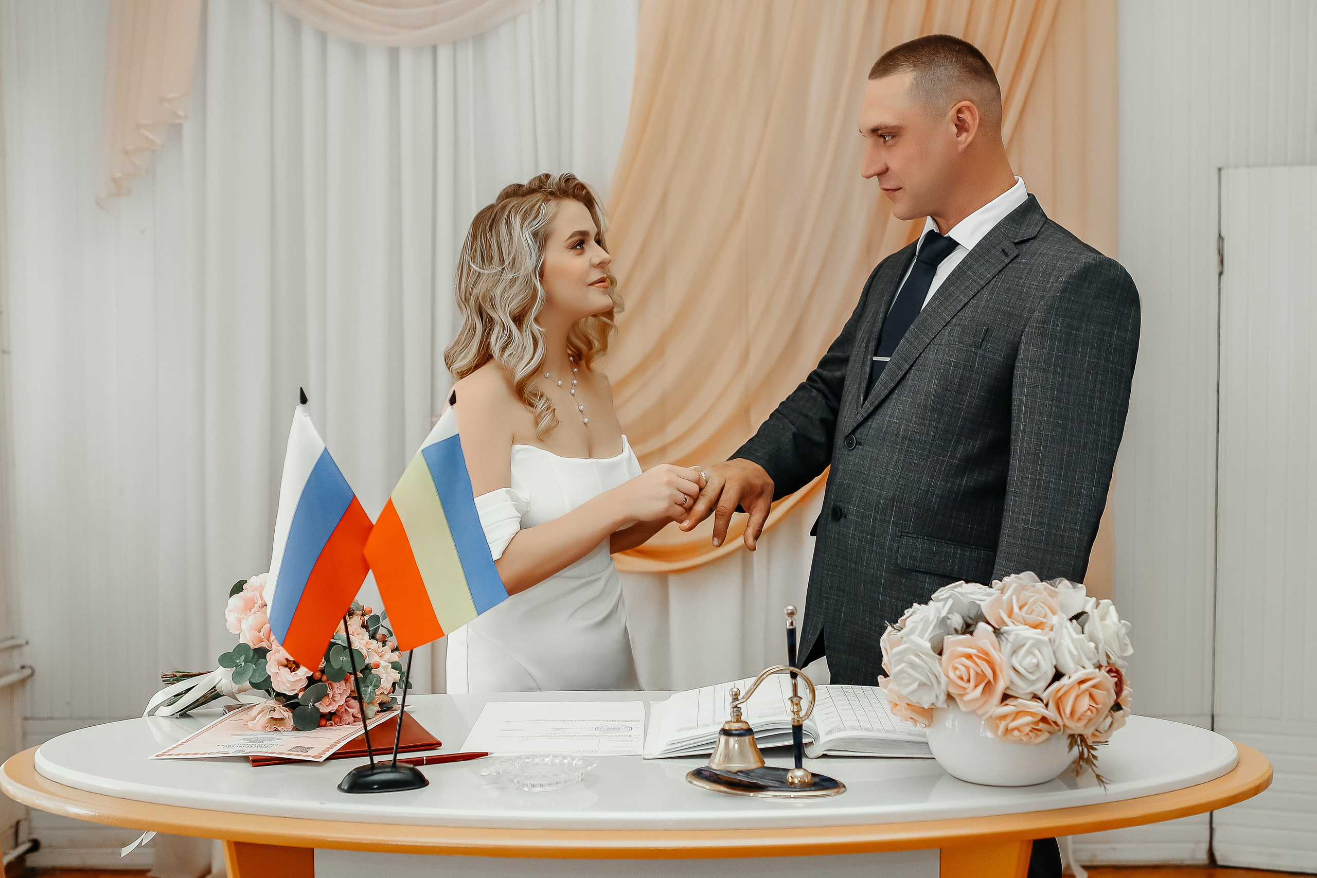 Ангелина и Сергей. Свадебный фотограф Евгения Фролова г. Каменск-Шахтинский, Донецк, Ростов