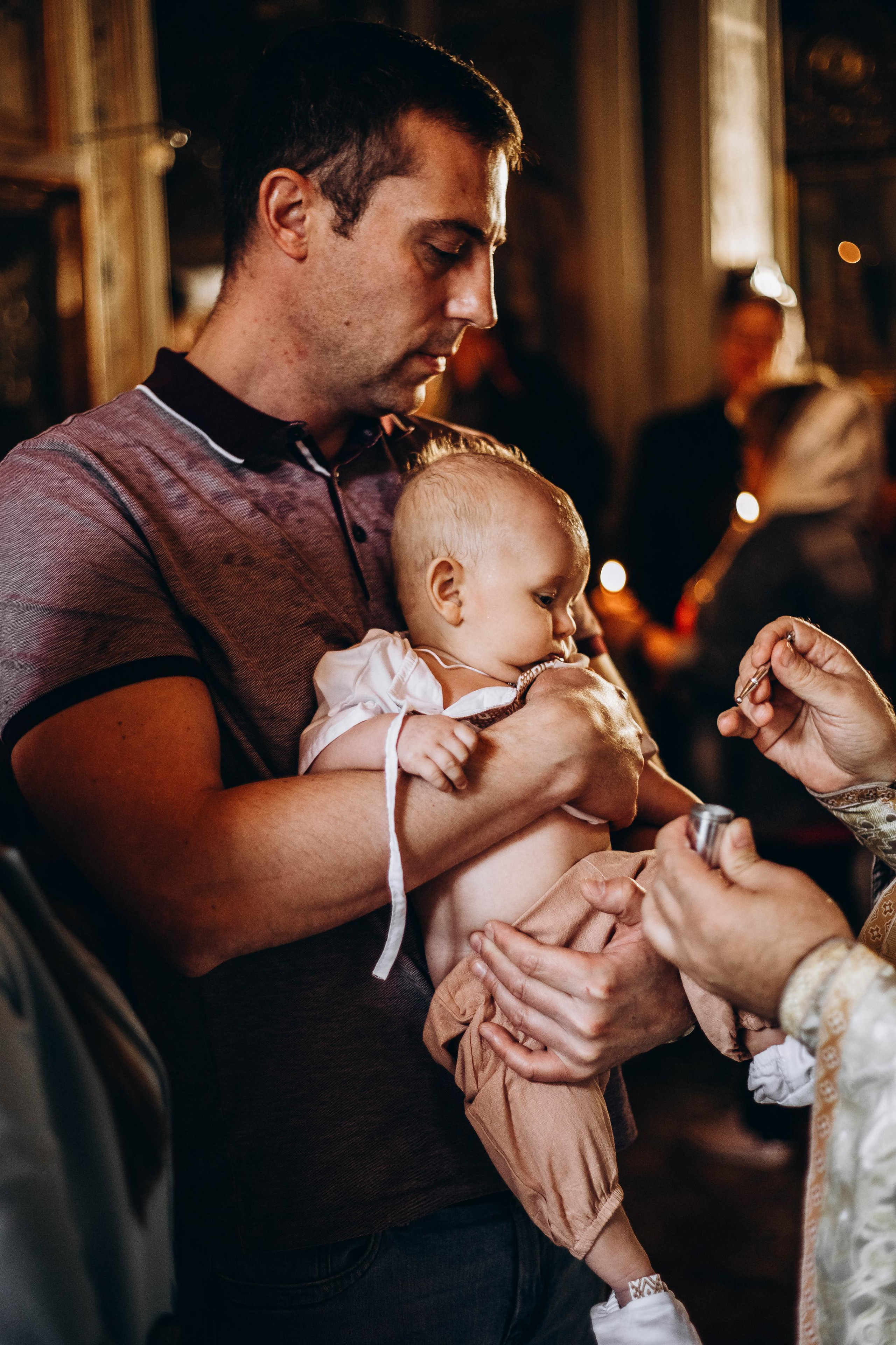 Таинство крещение семейный фотограф в Ногинске. Фотограф Ногинск | Черноголовка Ева Быковских