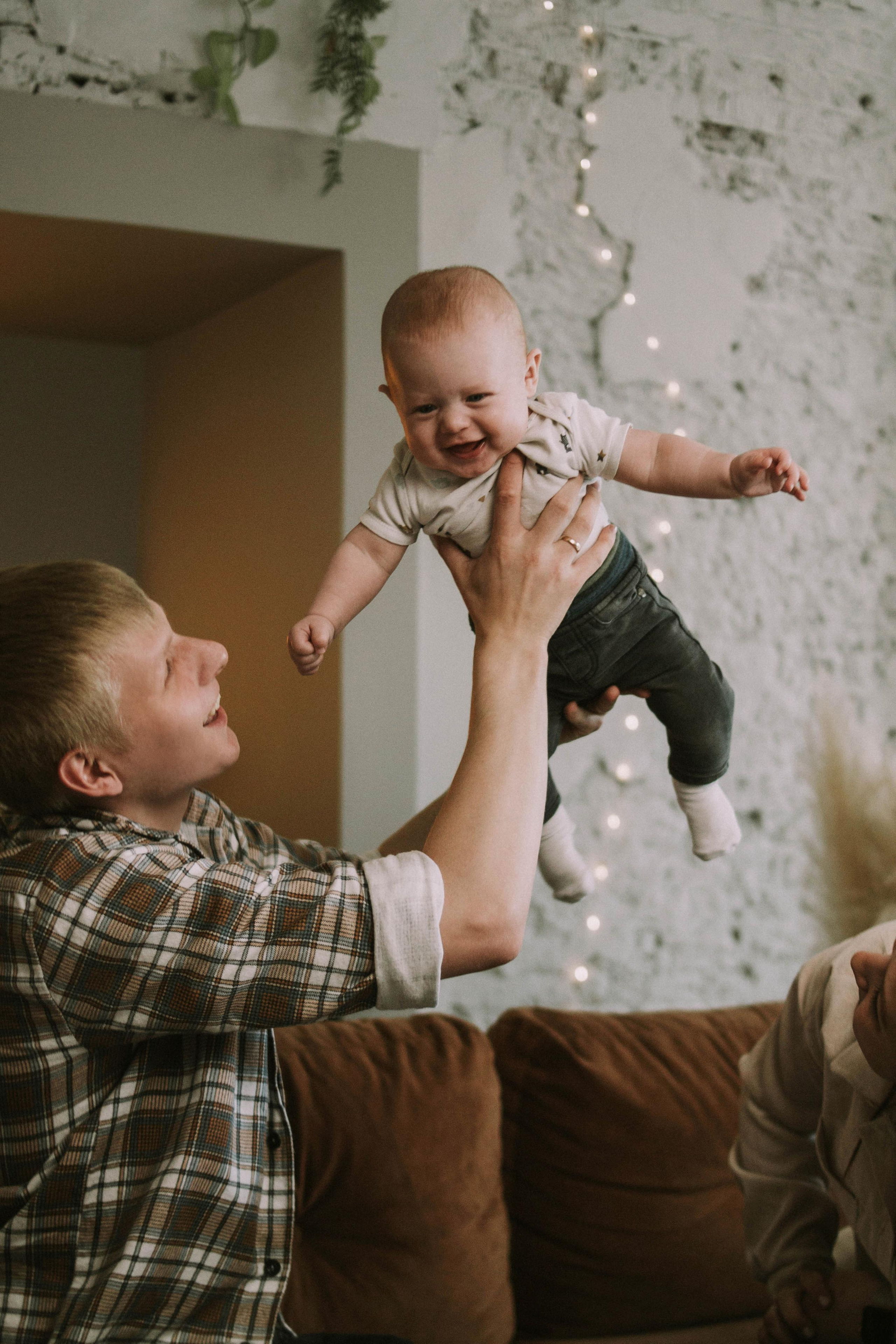 Семейная студийная фотосессия в Ногинске. Фотограф Ногинск | Черноголовка Ева Быковских