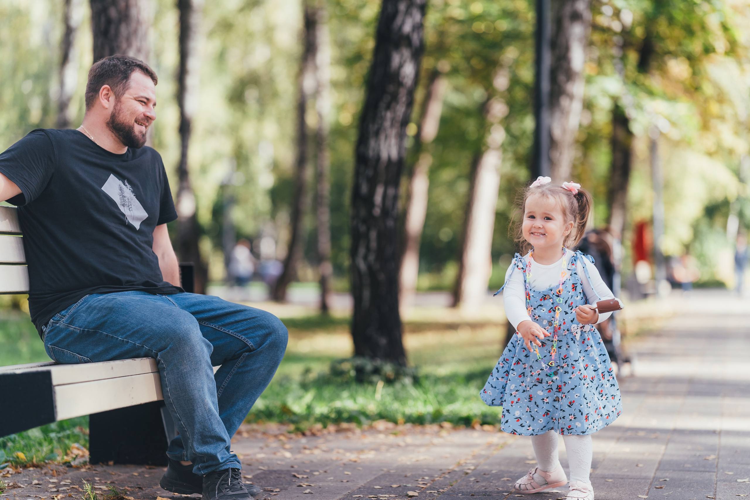 Денис с дочкой, Балашиха, парк Пехорка. Наталья Дукалова фотограф Щелково Королев Пушкино Москва Балашиха
