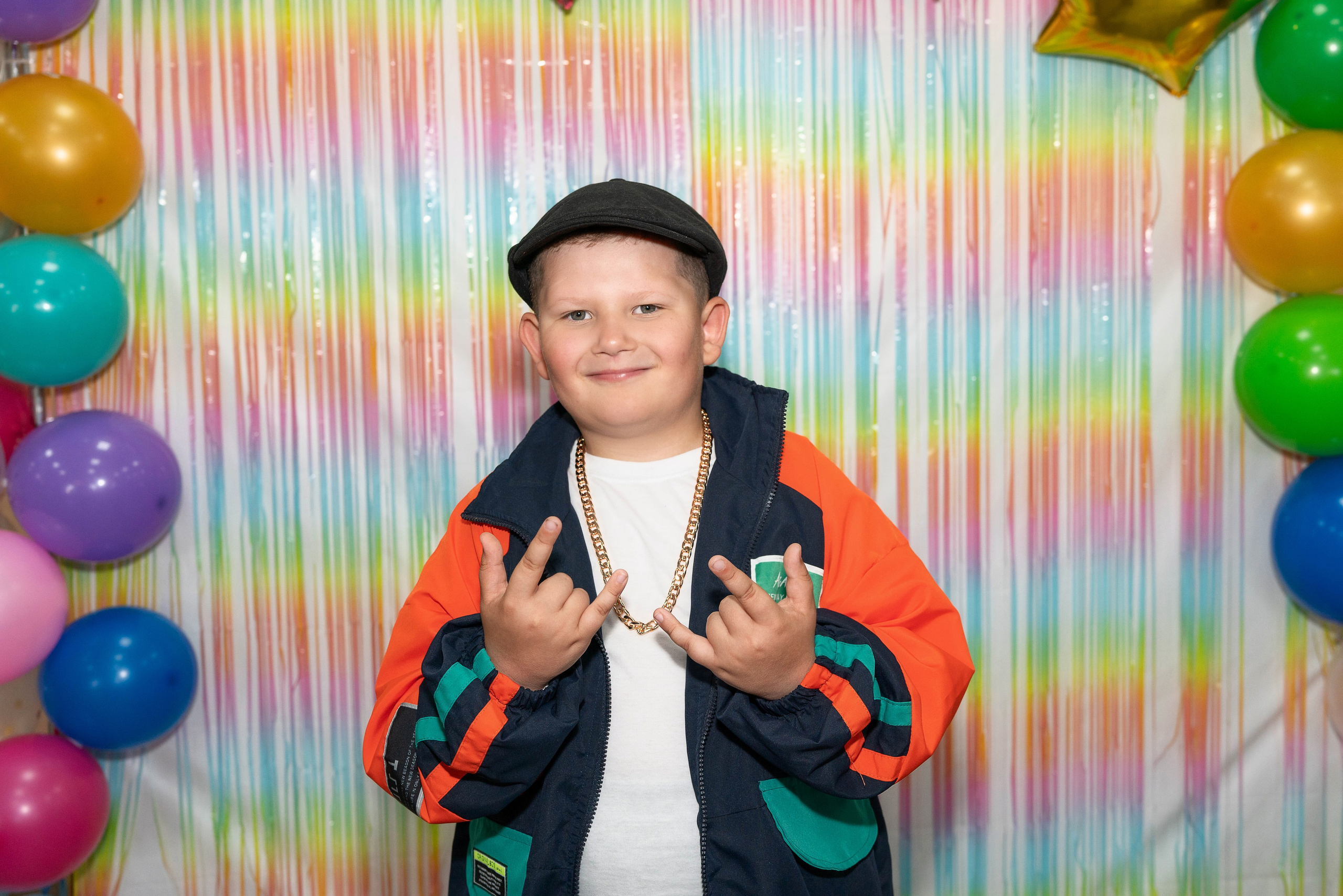 Съёмки в школе и садах, выпускные альбомы