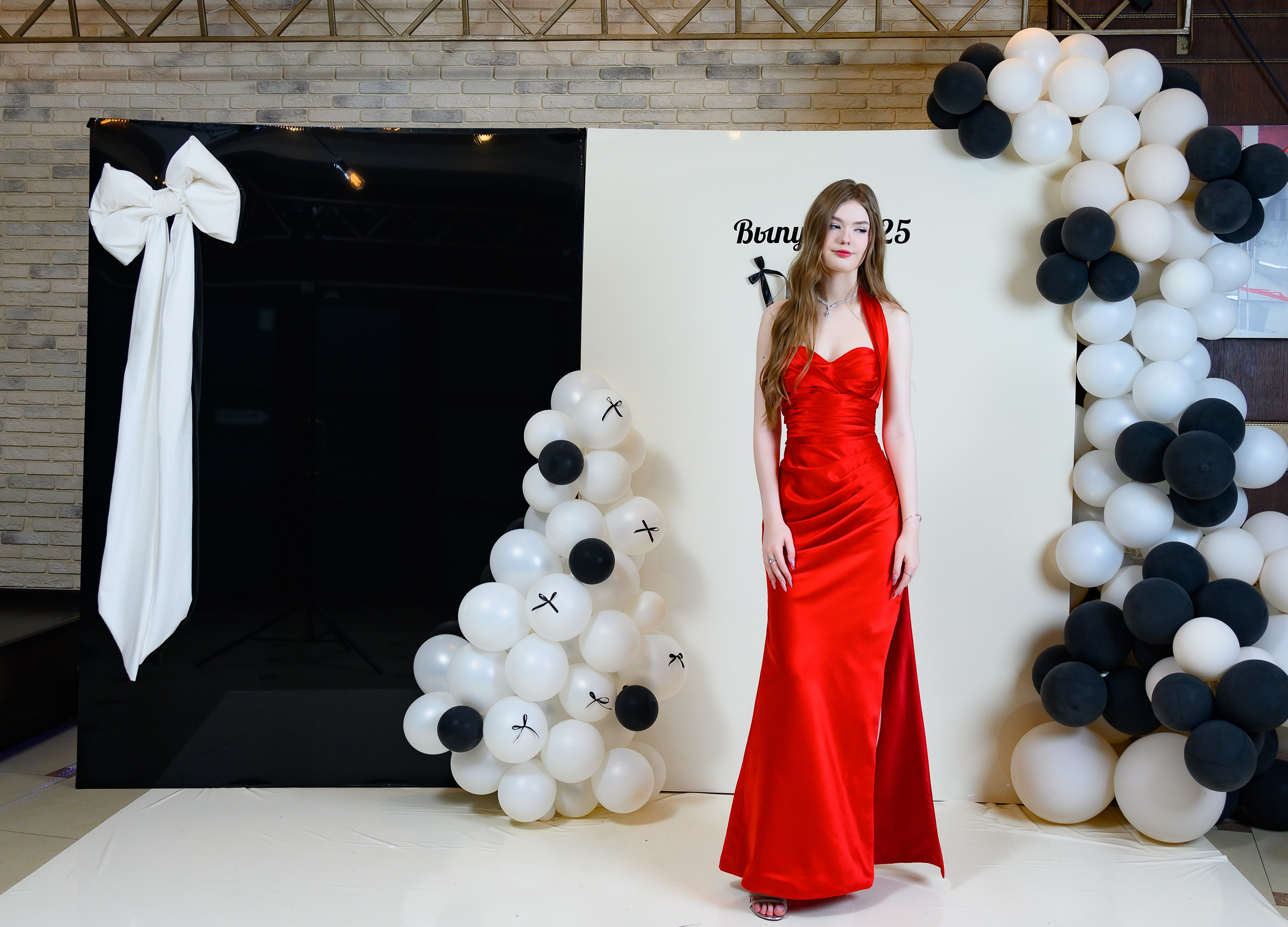 Выпускной 2025 11 кл. Семейный и детский фотограф в Новороссийске Лебедева Елена