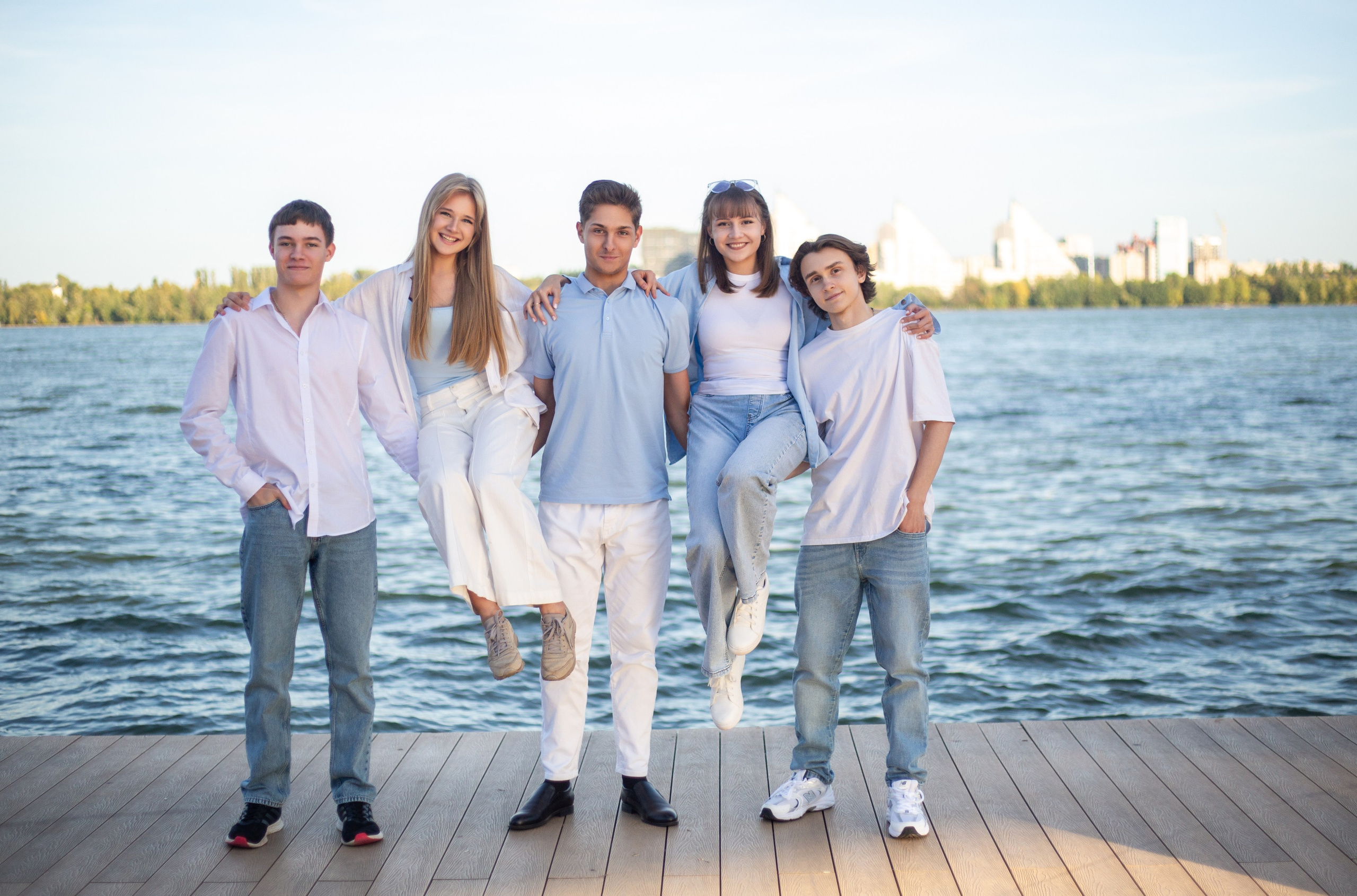 Петровская Набережная. Выпускные альбомы Воронеж " СОКОЛ фото»