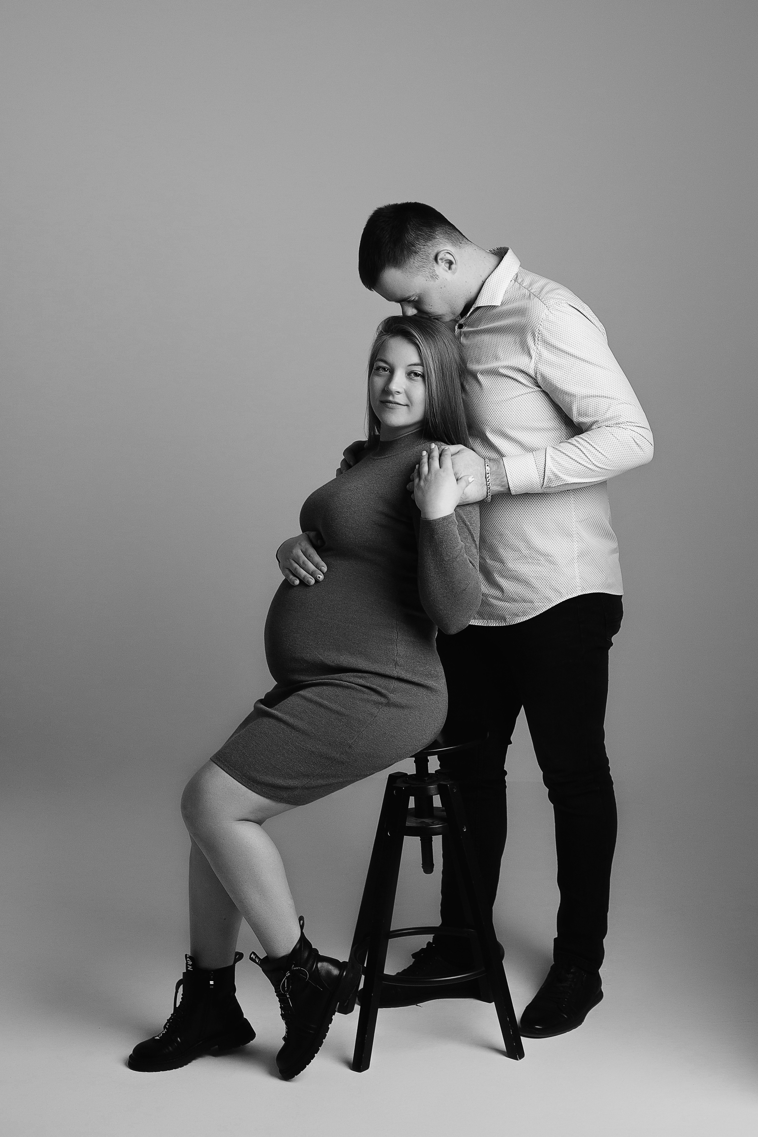 Беременность в студии. Фотограф новорожденных Серпухов, Протвино, Москва I Марина Бурмистрова