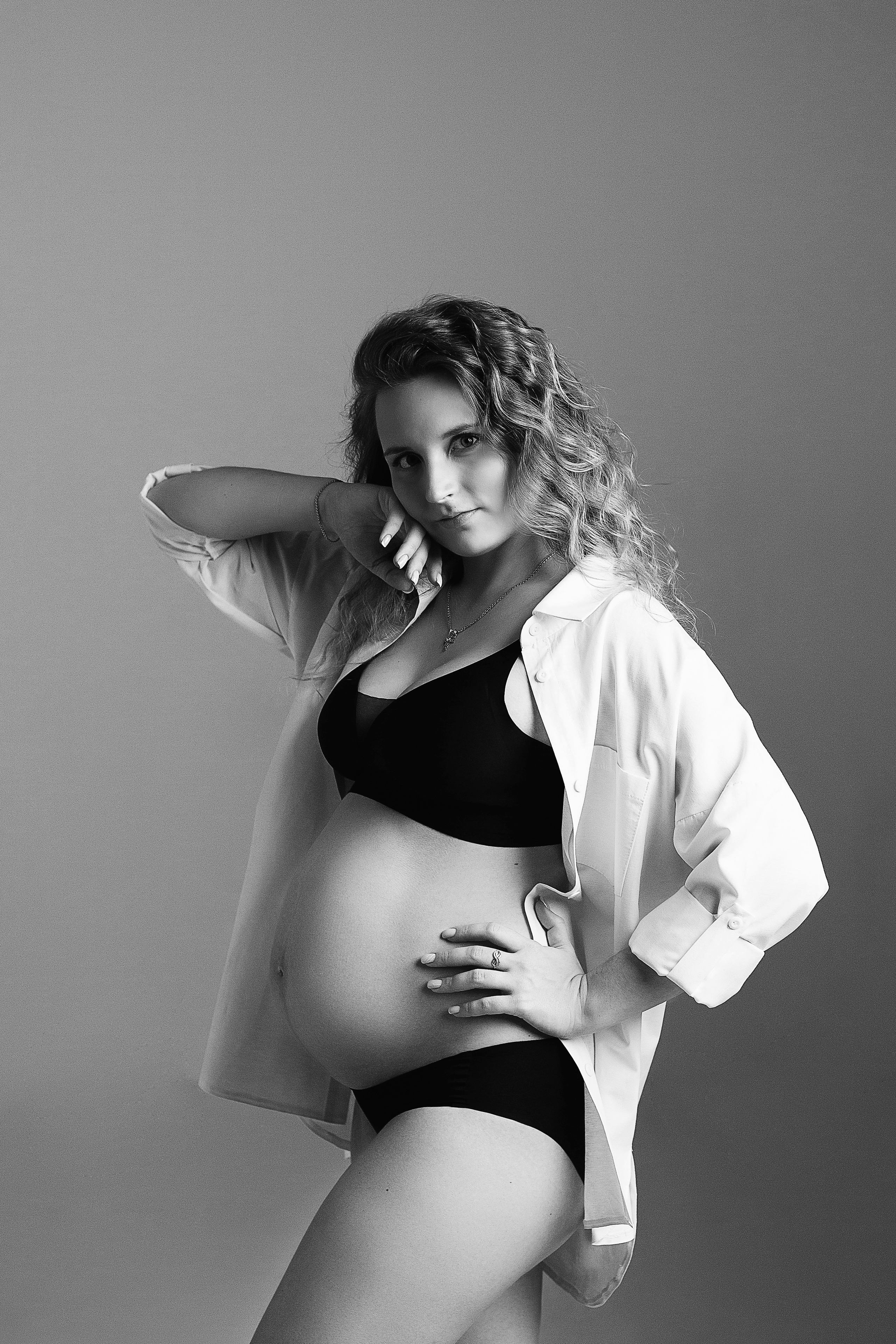 Беременность в студии. Фотограф новорожденных Серпухов, Протвино, Москва I Марина Бурмистрова