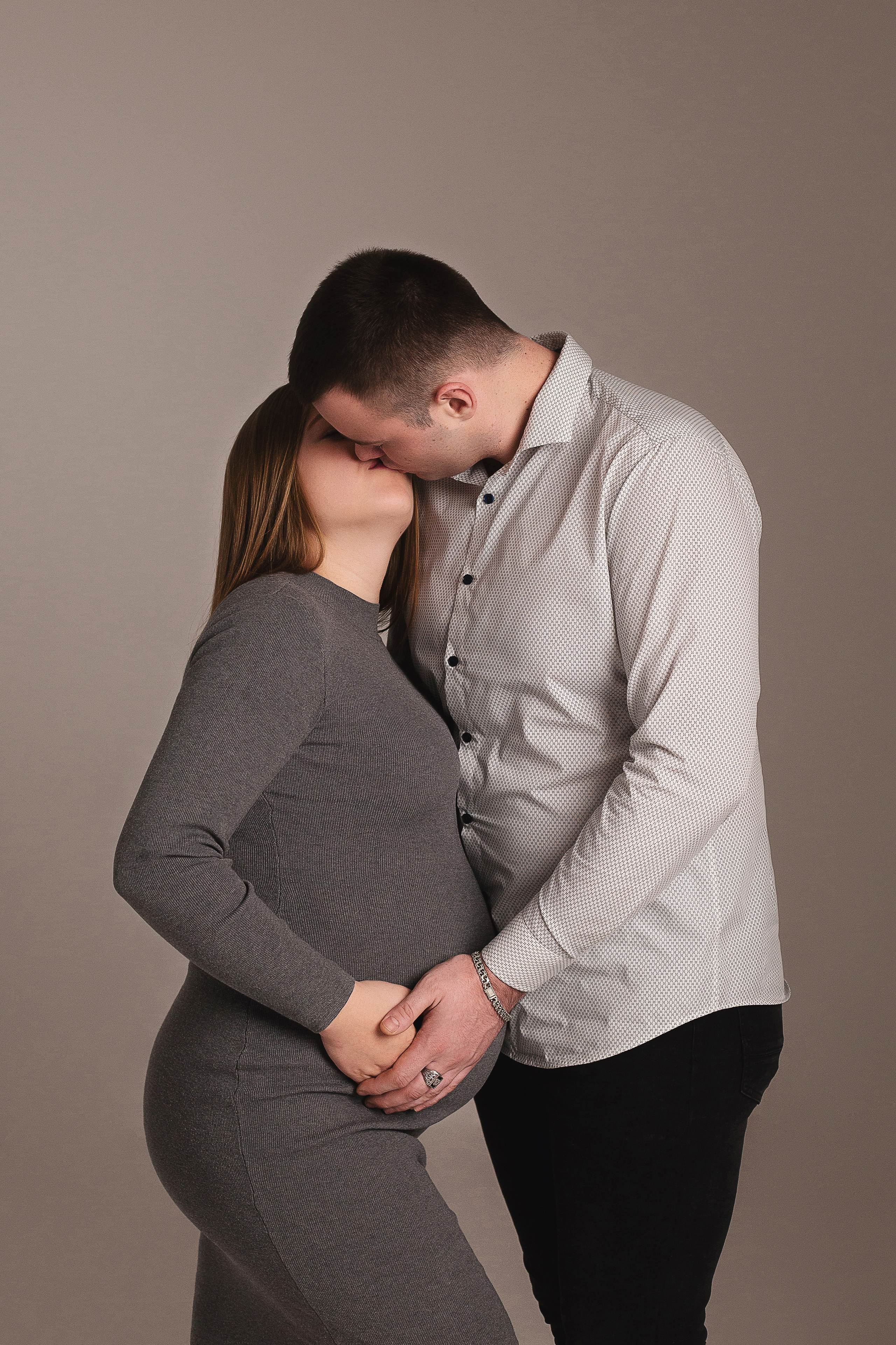 Беременность в студии. Фотограф новорожденных Серпухов, Протвино, Москва I Марина Бурмистрова