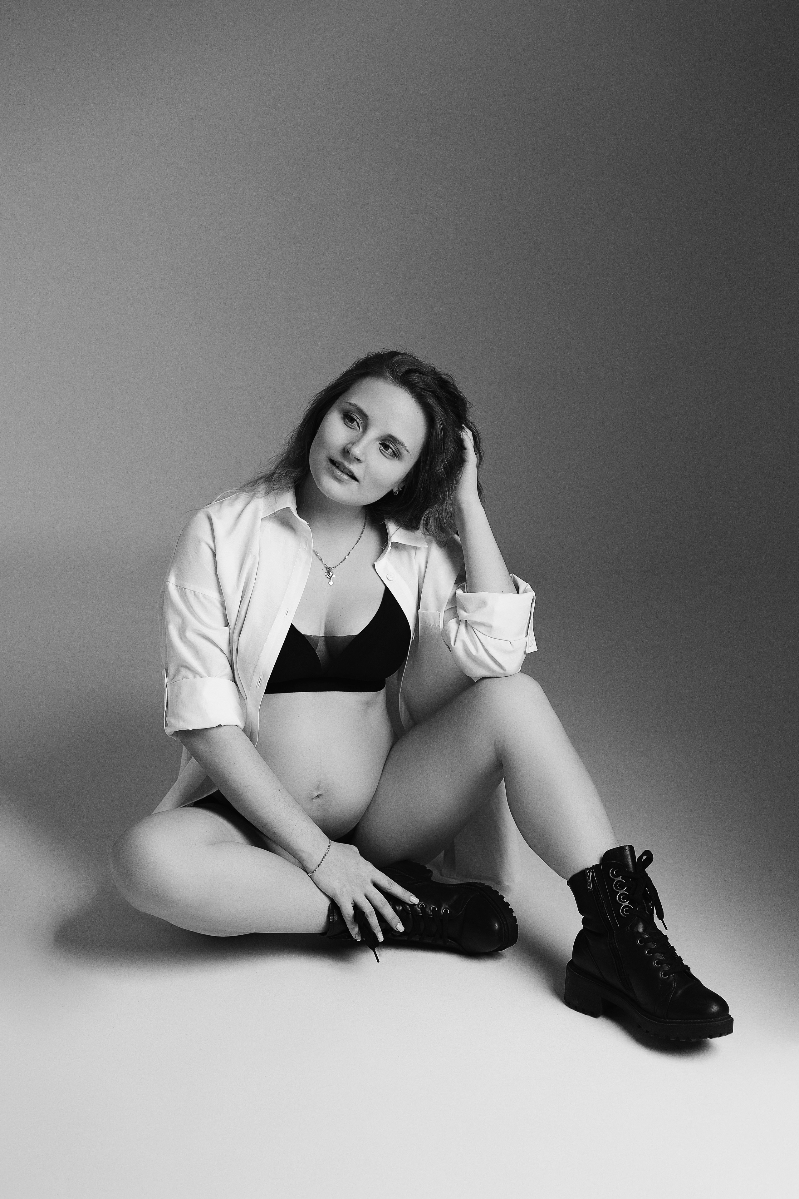 Беременность в студии. Фотограф новорожденных Серпухов, Протвино, Москва I Марина Бурмистрова