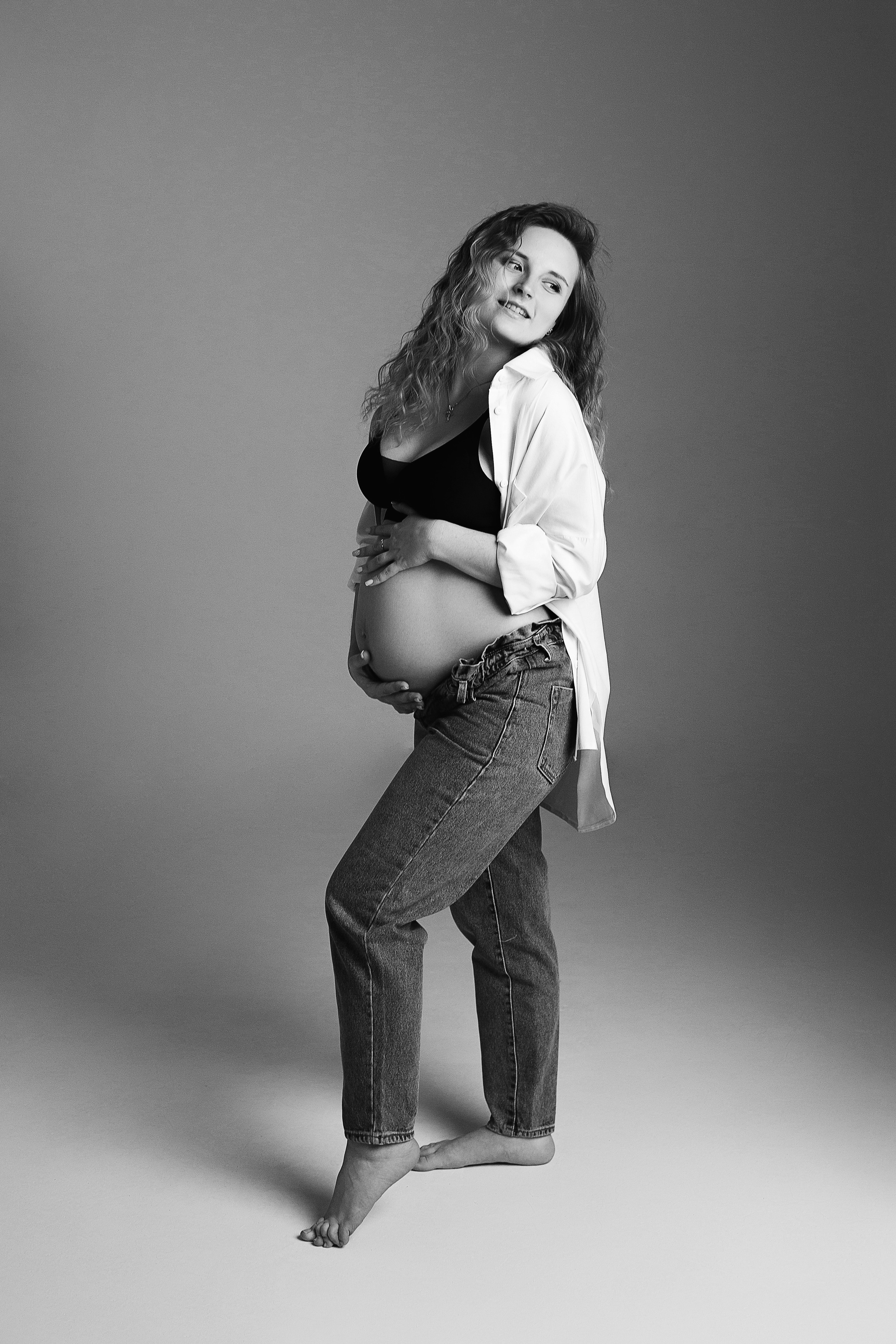 Беременность в студии. Фотограф новорожденных Серпухов, Протвино, Москва I Марина Бурмистрова