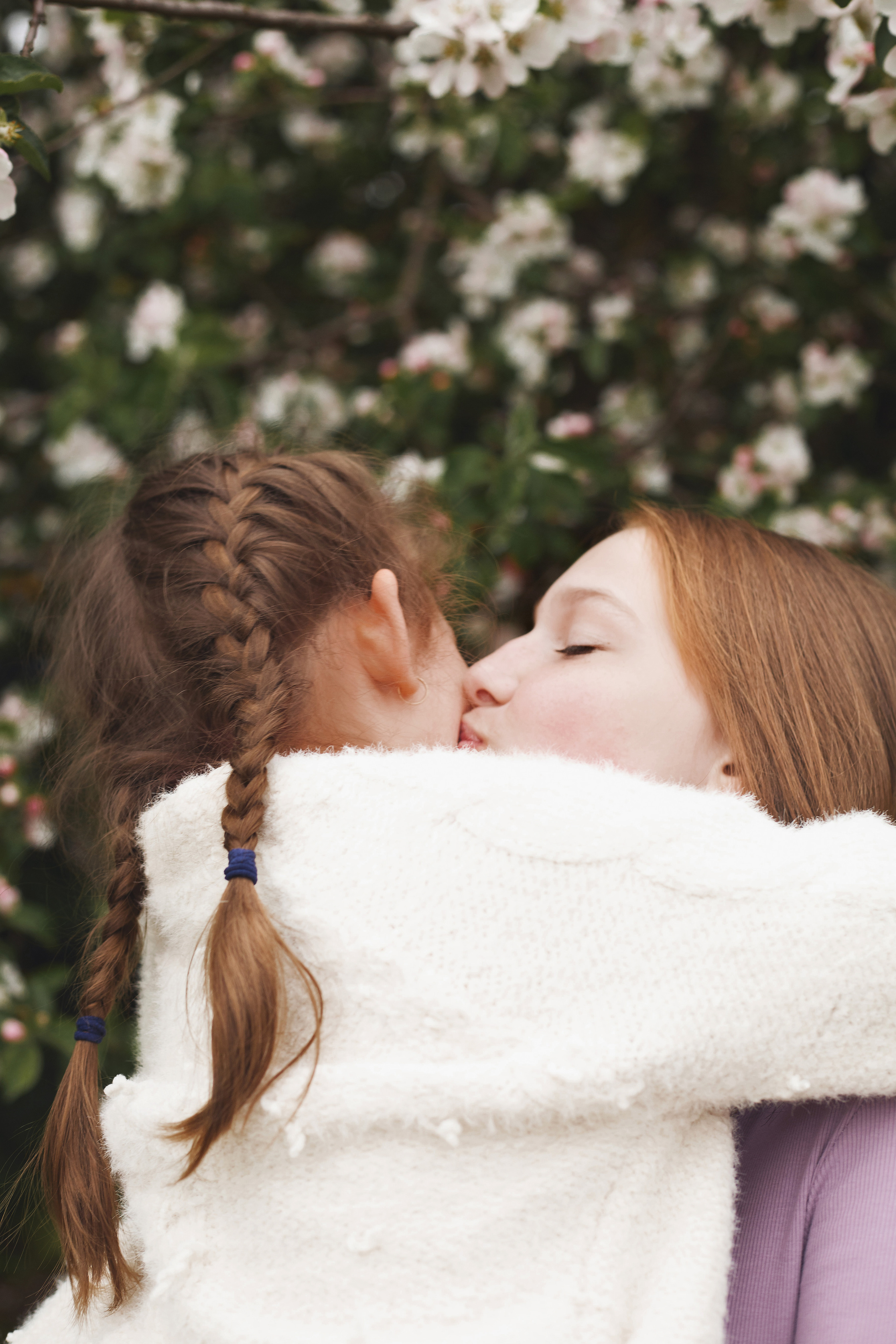 Фотосессия в яблонях. Фотограф новорожденных Серпухов, Протвино, Москва I Марина Бурмистрова