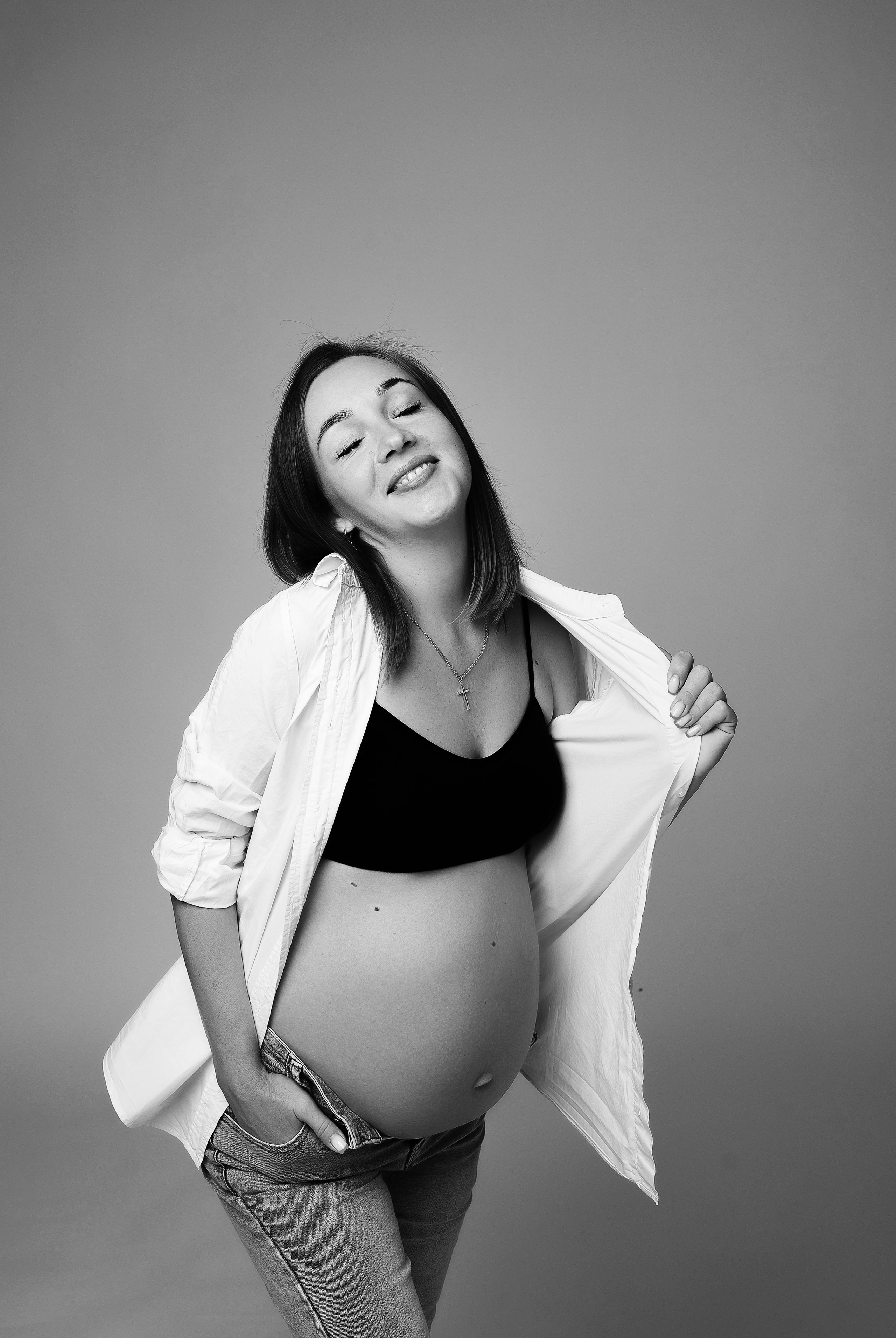 Беременность в студии. Фотограф новорожденных Серпухов, Протвино, Москва I Марина Бурмистрова