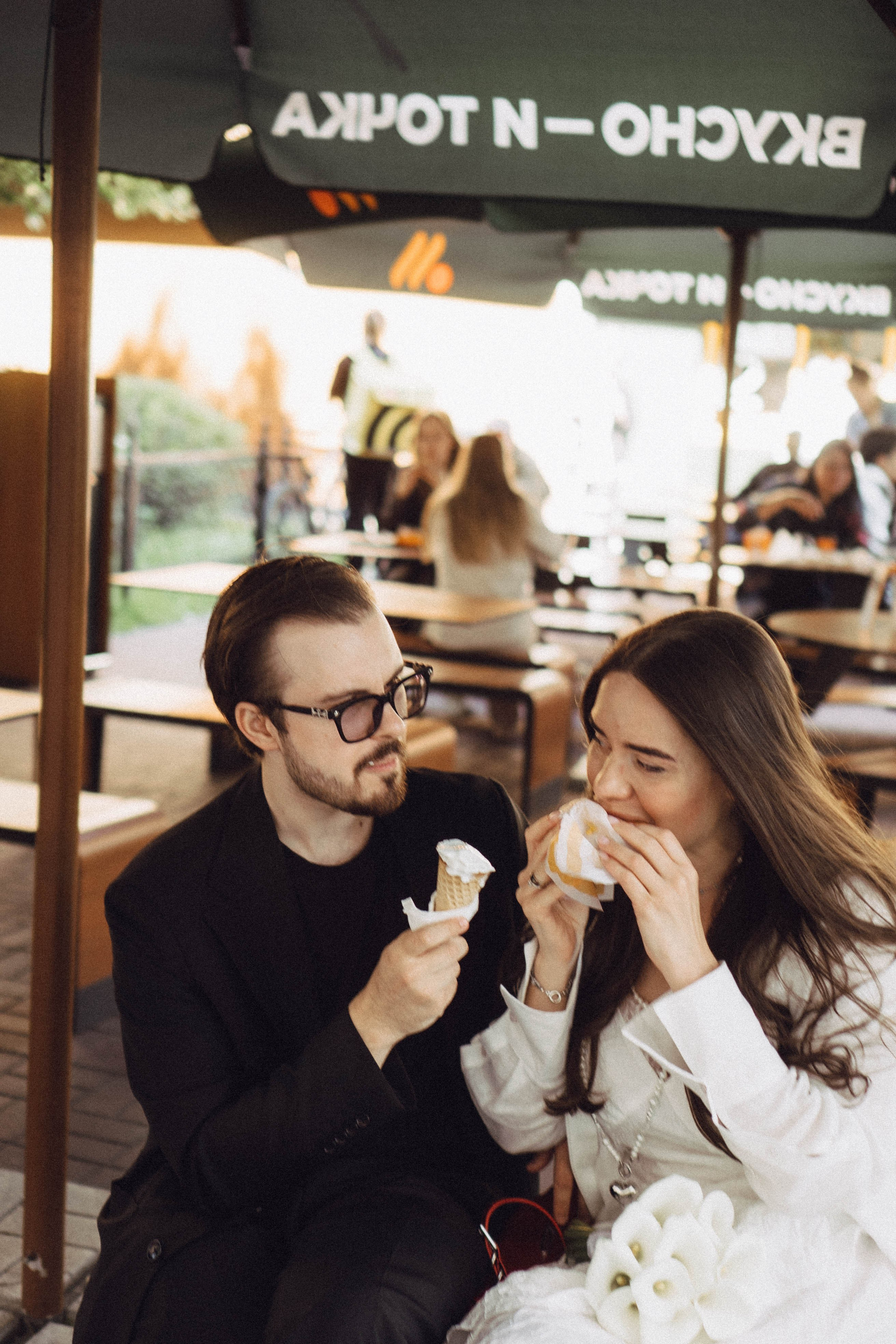 СВАДЕБНАЯ СЬЕМКА В ПАРКЕ ПОБЕДЫ И ПРОГУЛКА ПО МОСКОВСКОМУ ПРОСПЕКТУ. Профессиональный фотограф, Санкт-Петербург — Виктория Богомолова