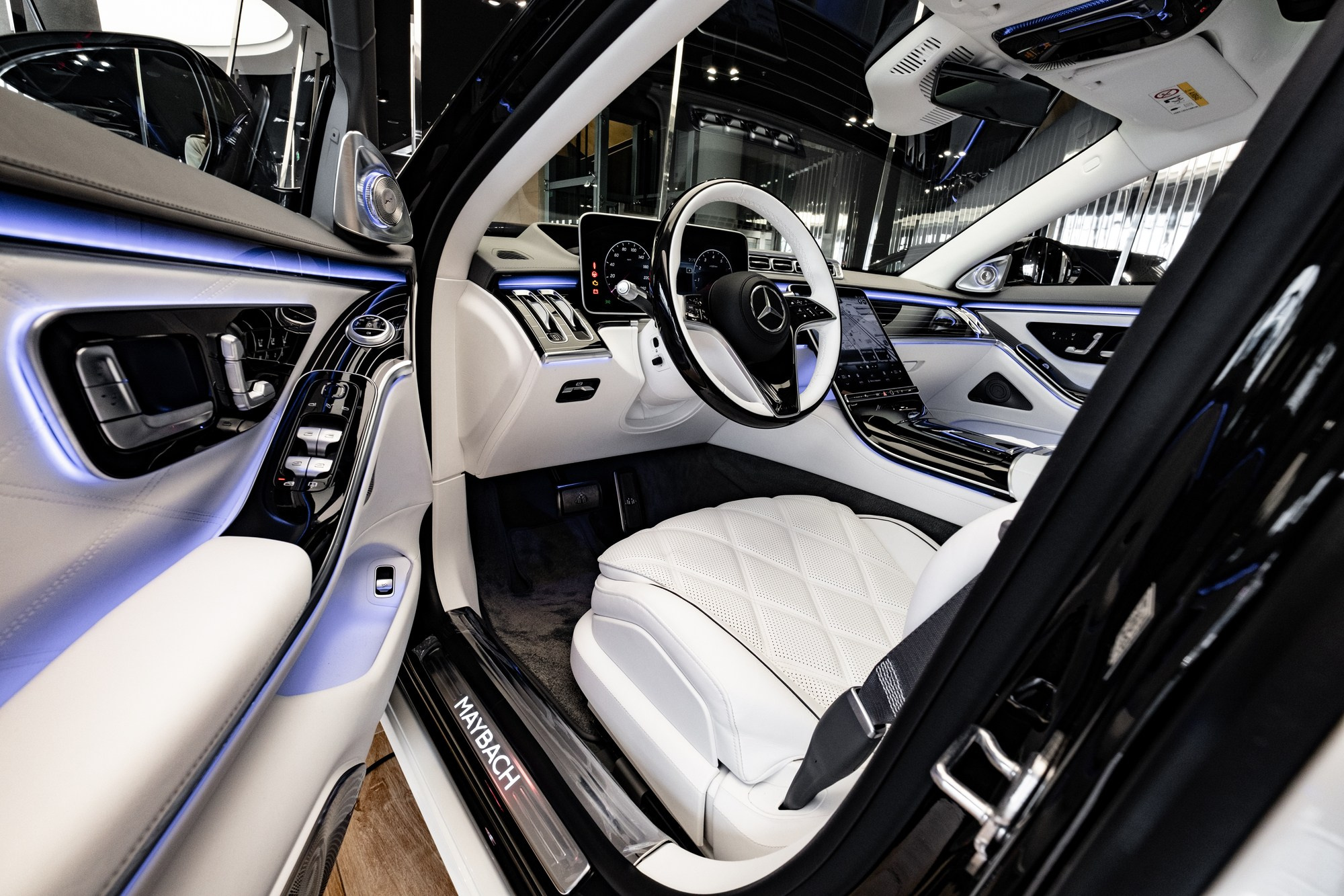 Рекламная съемка автомобилей. Автоспортивный бренд фотограф в Москве — Виктория Логинова