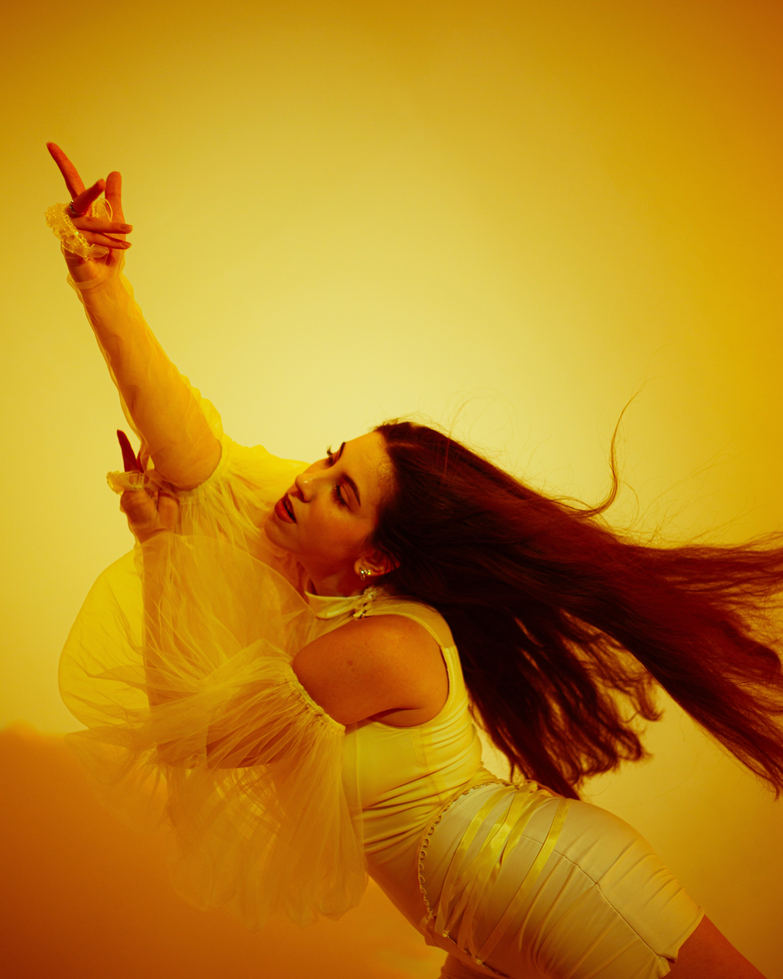 Магия танца: Солнце и Вода. Арт-фотограф Крис Л. в Тобольске: портрет, семейные, свадьбы