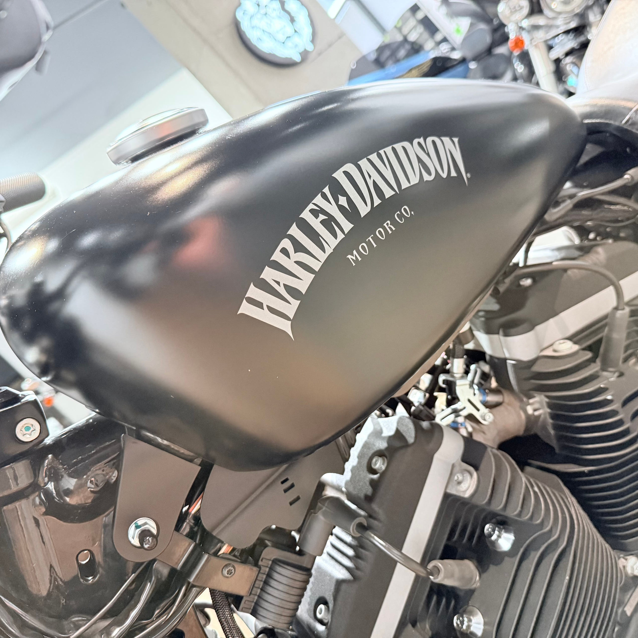 Купить Harley-Davidson 2013 Sportster Forty-Еight 883 (Softail/Dyna) — подробнее на сайте. Hello Davidson, Москва. Только хорошие мотоц
