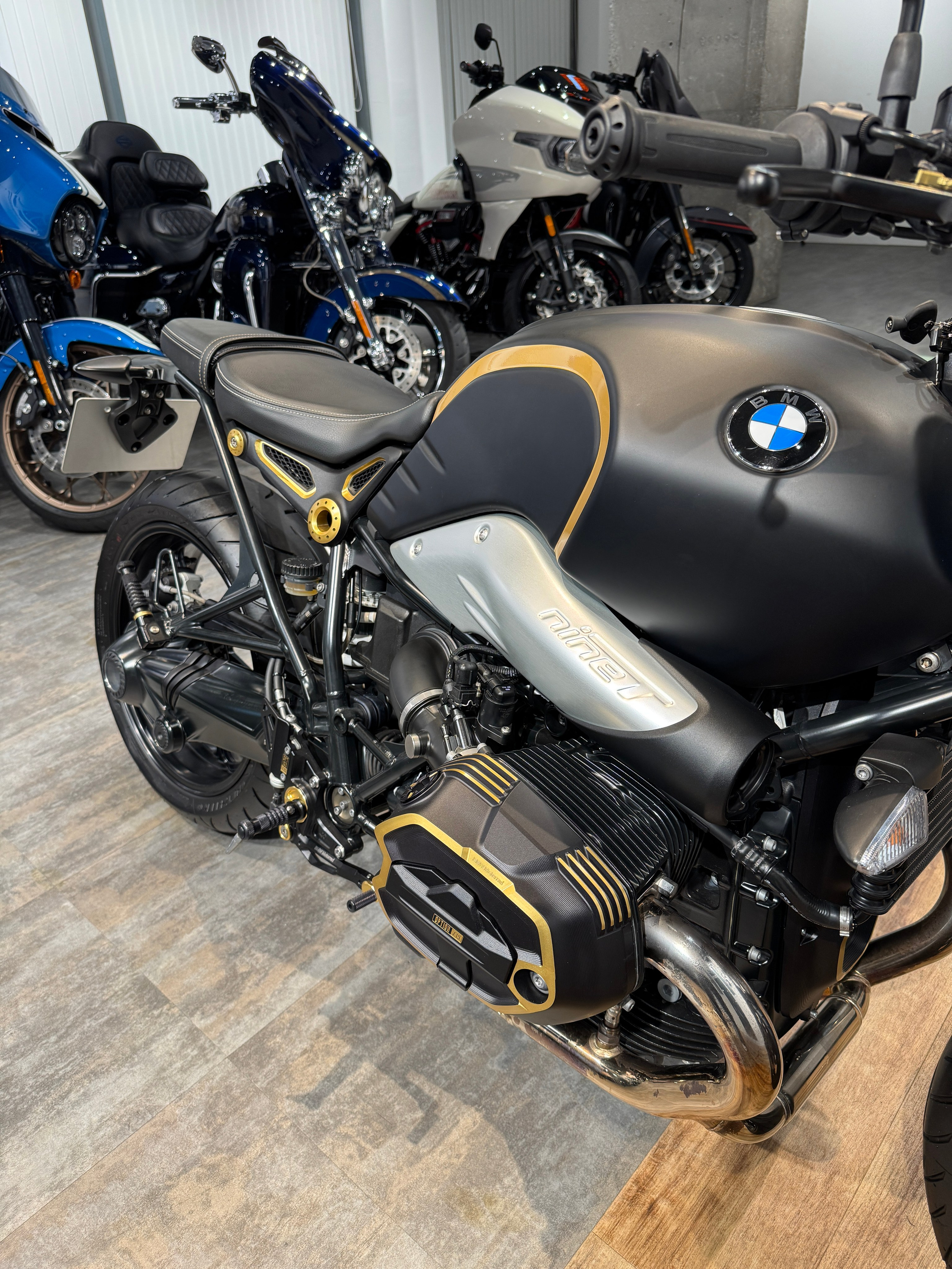 Мотоциклы Harley-Davidson BMW R Nine T (Option 719)  — купить мотоцикл. Hello Davidson, Москва. Только хорошие мотоциклы…