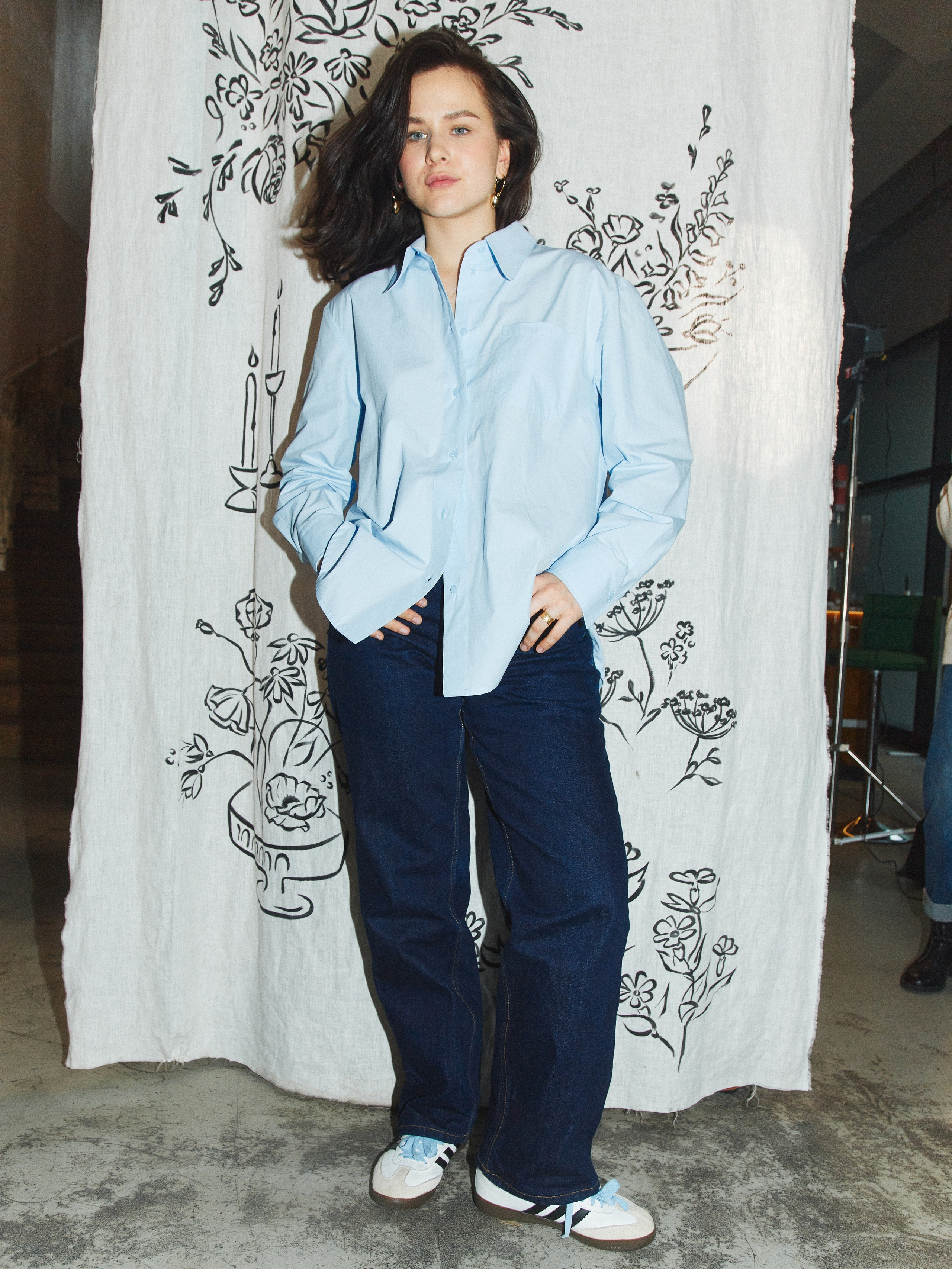 CHAIKA working girl. Photographer Daria Ilkevich