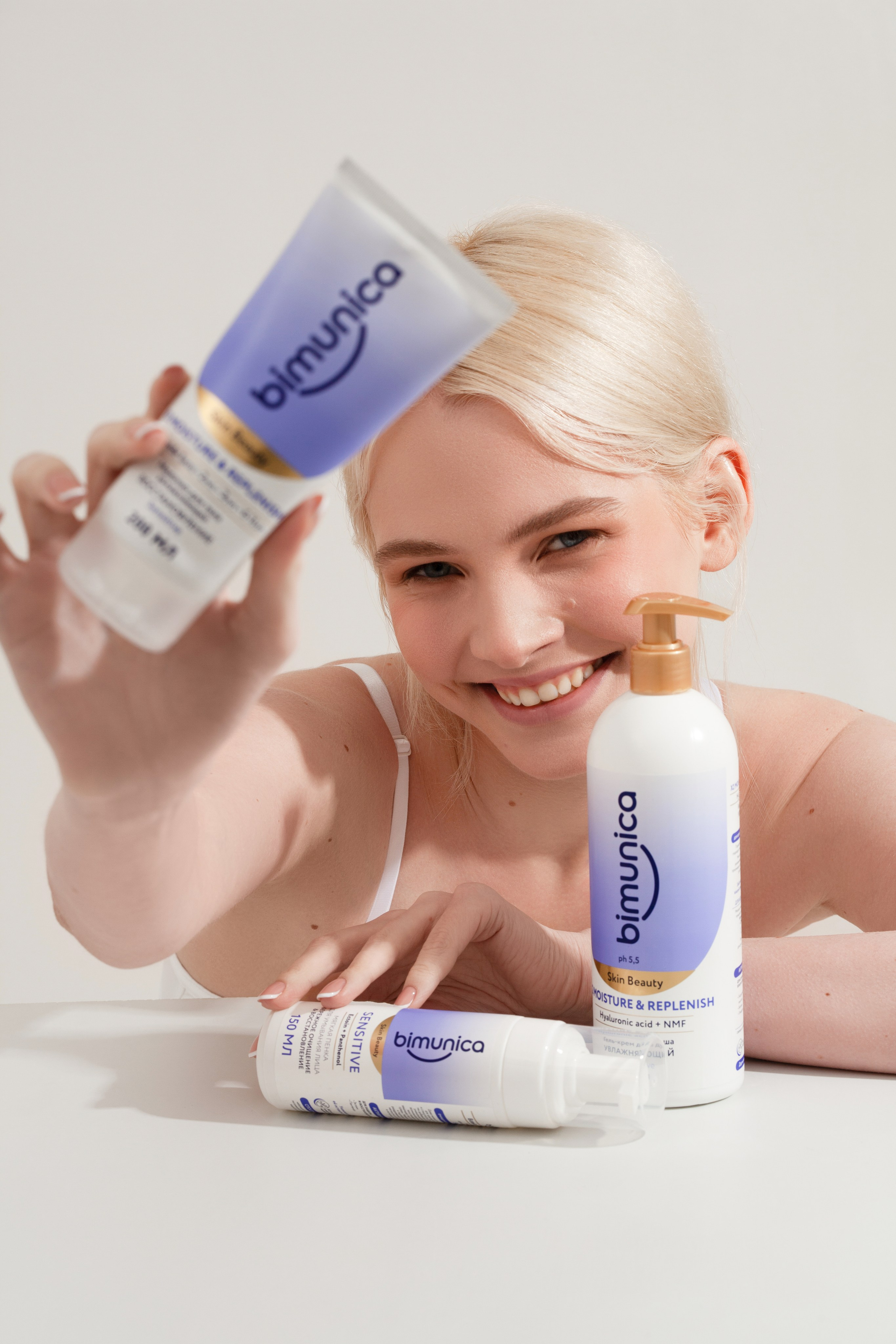 съемка с моделью, фото косметики, студийная съемка, реклама, предметный фотограф, лучший предметный фотограф Барнаула 