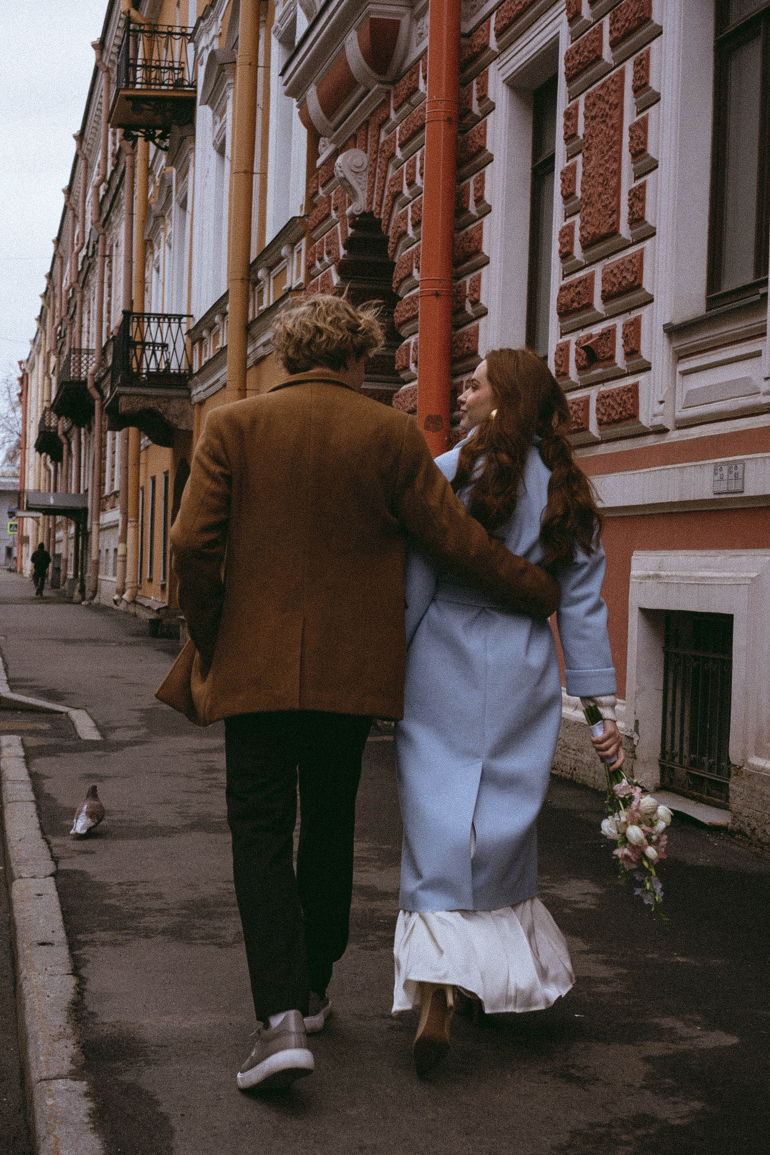 СВАДЕБНАЯ ПРОГУЛКА ПО ПЕТРОГРАДКЕ ВЕСНОЙ (ФОТОСЕССИИЯ ПАРЫ СВАДЕБНАЯ). Профессиональный фотограф, Санкт-Петербург — Виктория Богомолова