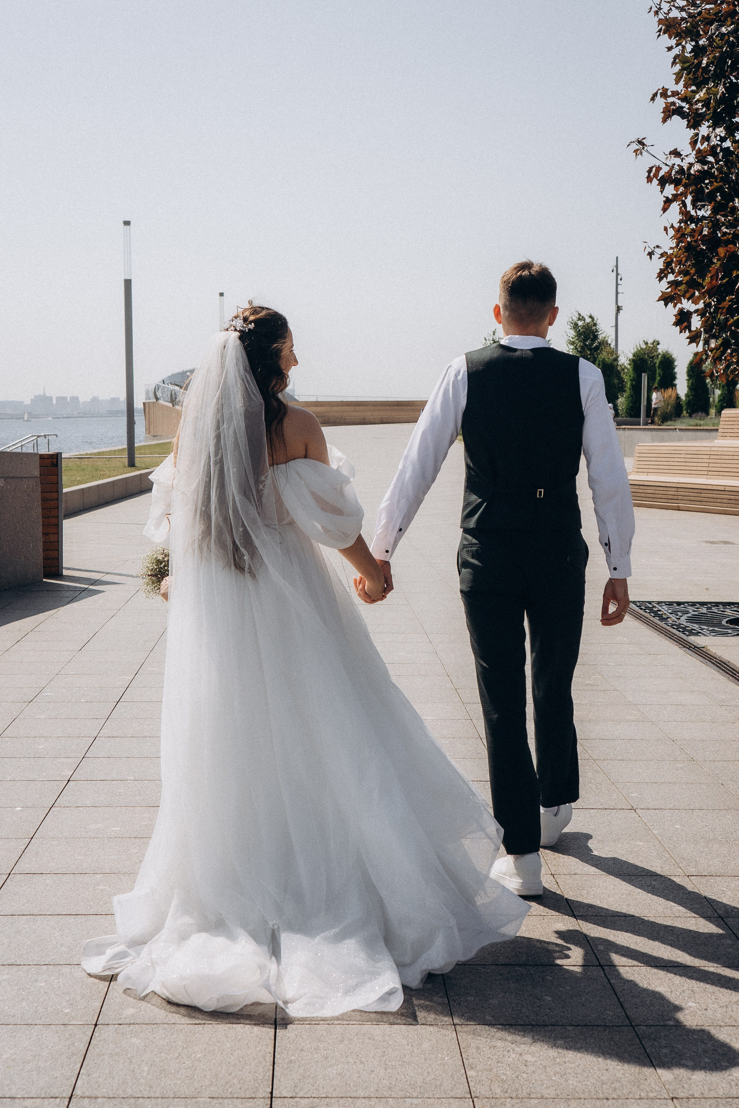 СВАДЕБНАЯ СЬЕМК В ПАРКЕ 300-ЛЕТИЯ. Профессиональный фотограф, Санкт-Петербург — Виктория Богомолова