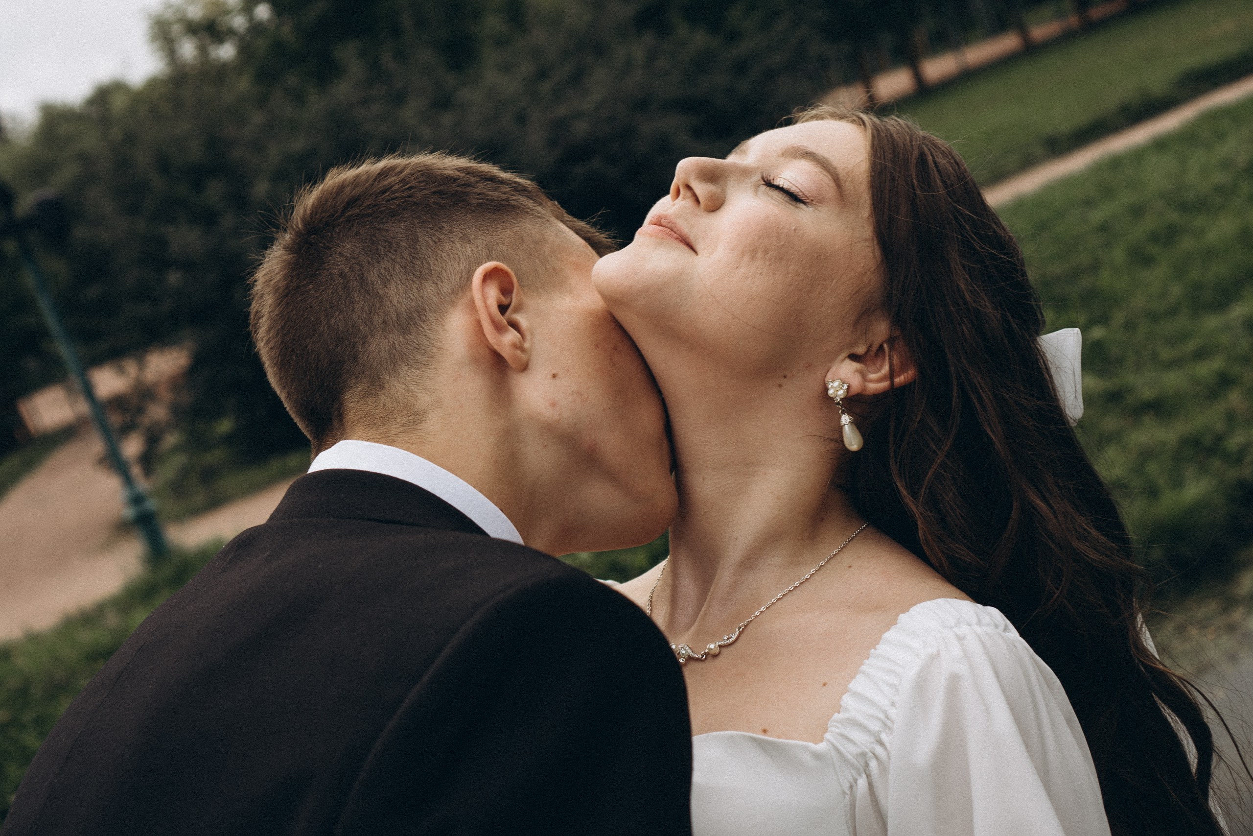 СВАДЕБНАЯ СЬЕМКА В ТАВРИЧЕСКОМ САДУ И ПРОГУЛКА ПО ЧЕРНЫШЕВСКОЙ. Профессиональный фотограф, Санкт-Петербург — Виктория Богомолова