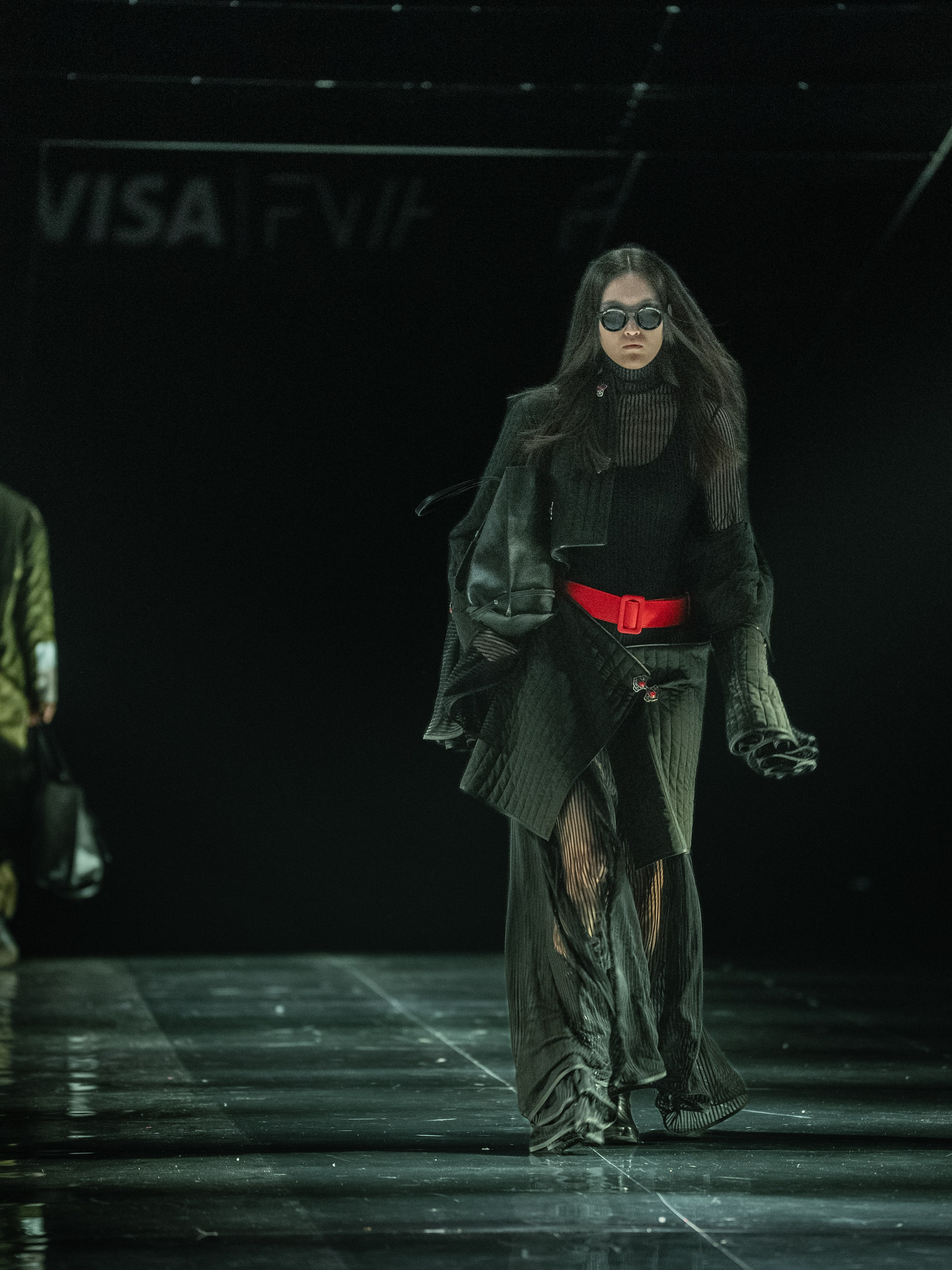 Visa Fashion Week Almaty Pre-Fall 2026 April Leonid Zherebtsov. Сайт Алматинского НЮ АРТ, будуар и фэшн фотографа Дениса Карпенко