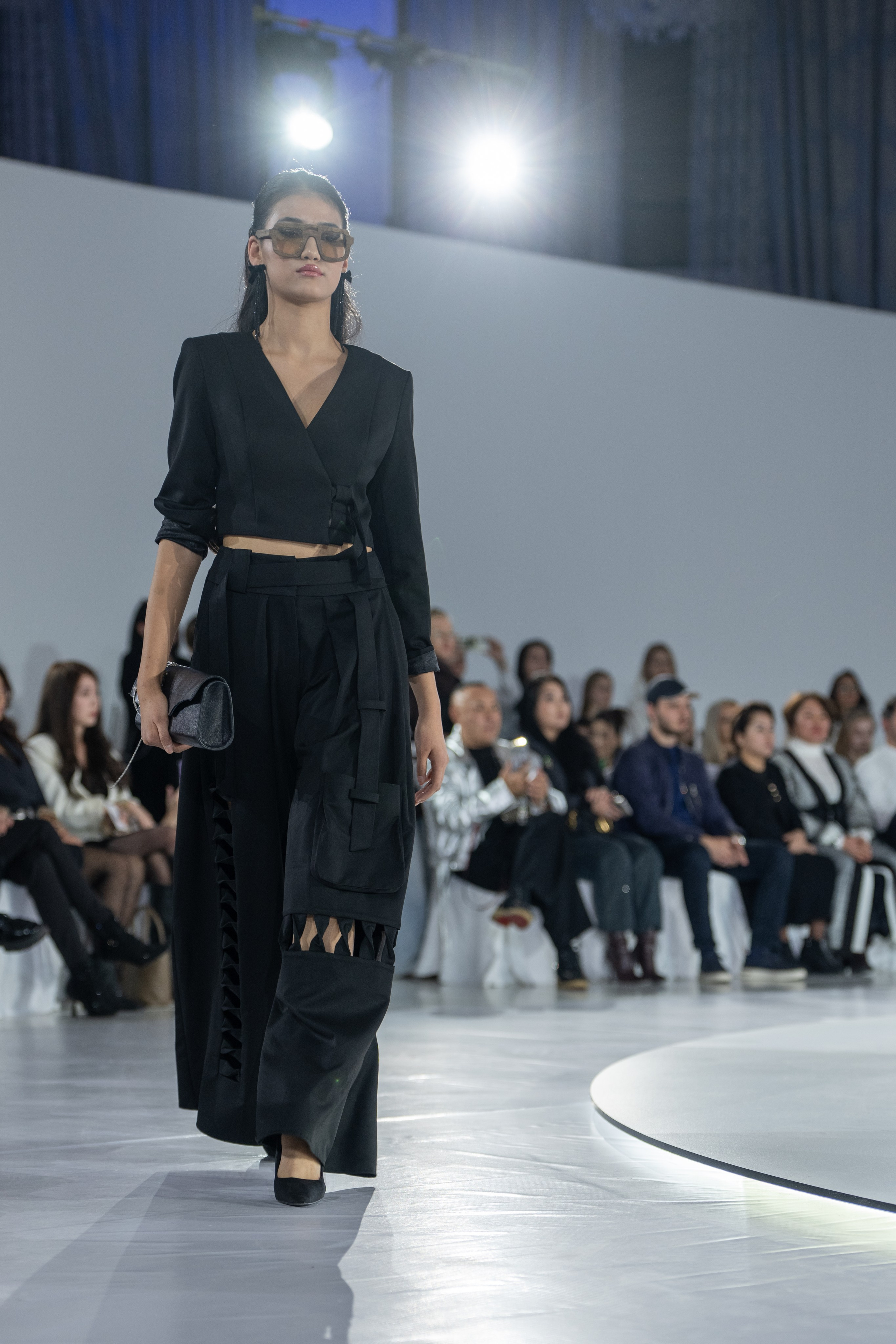 Brand TinAtin Magalashvilu. Сайт Алматинского НЮ АРТ, будуар и фэшн фотографа Дениса Карпенко