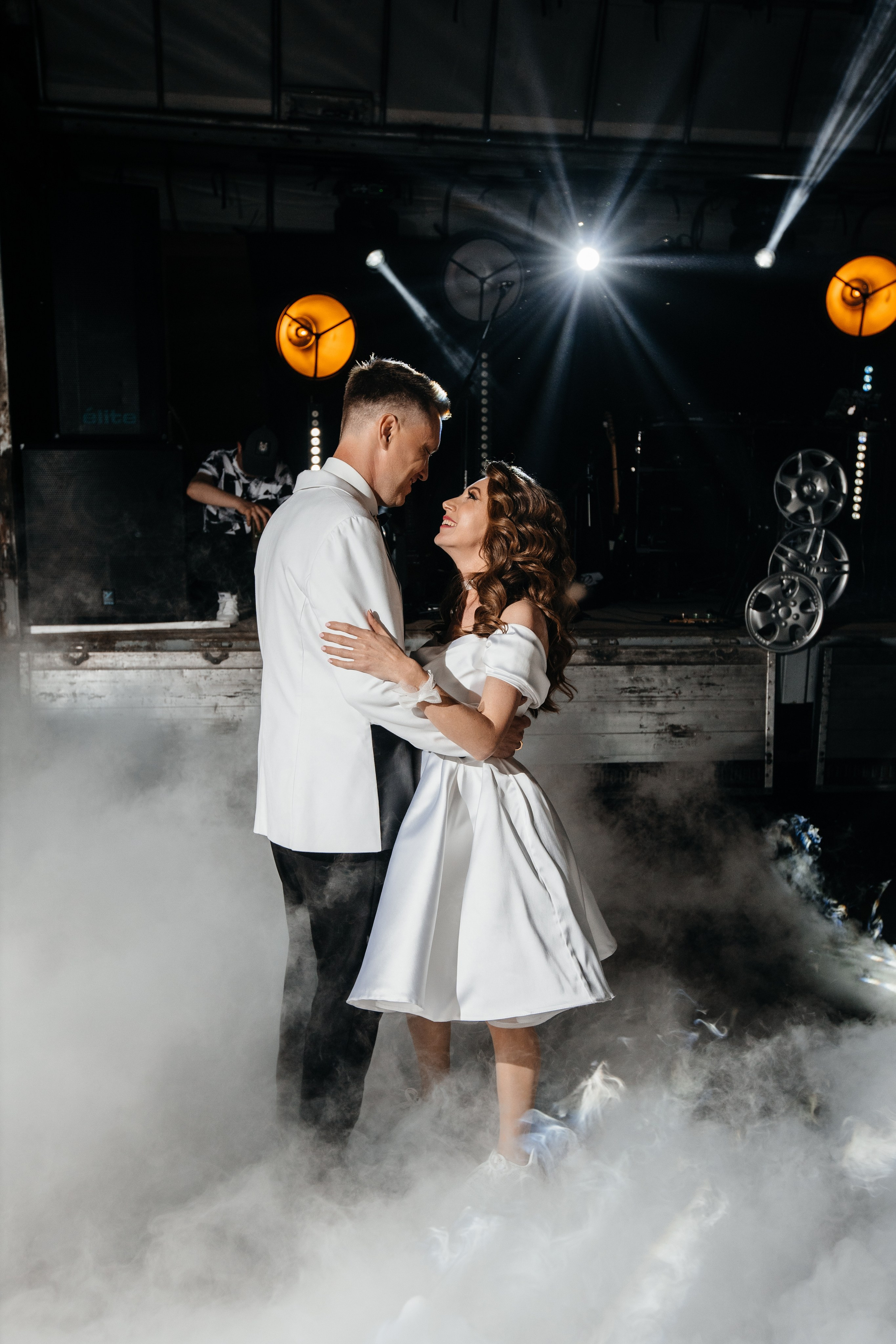 Анна & Евгений проект «Четыре свадьбы» на Пятнице. Свадебный фотограф Барнаул Алексей Павлов