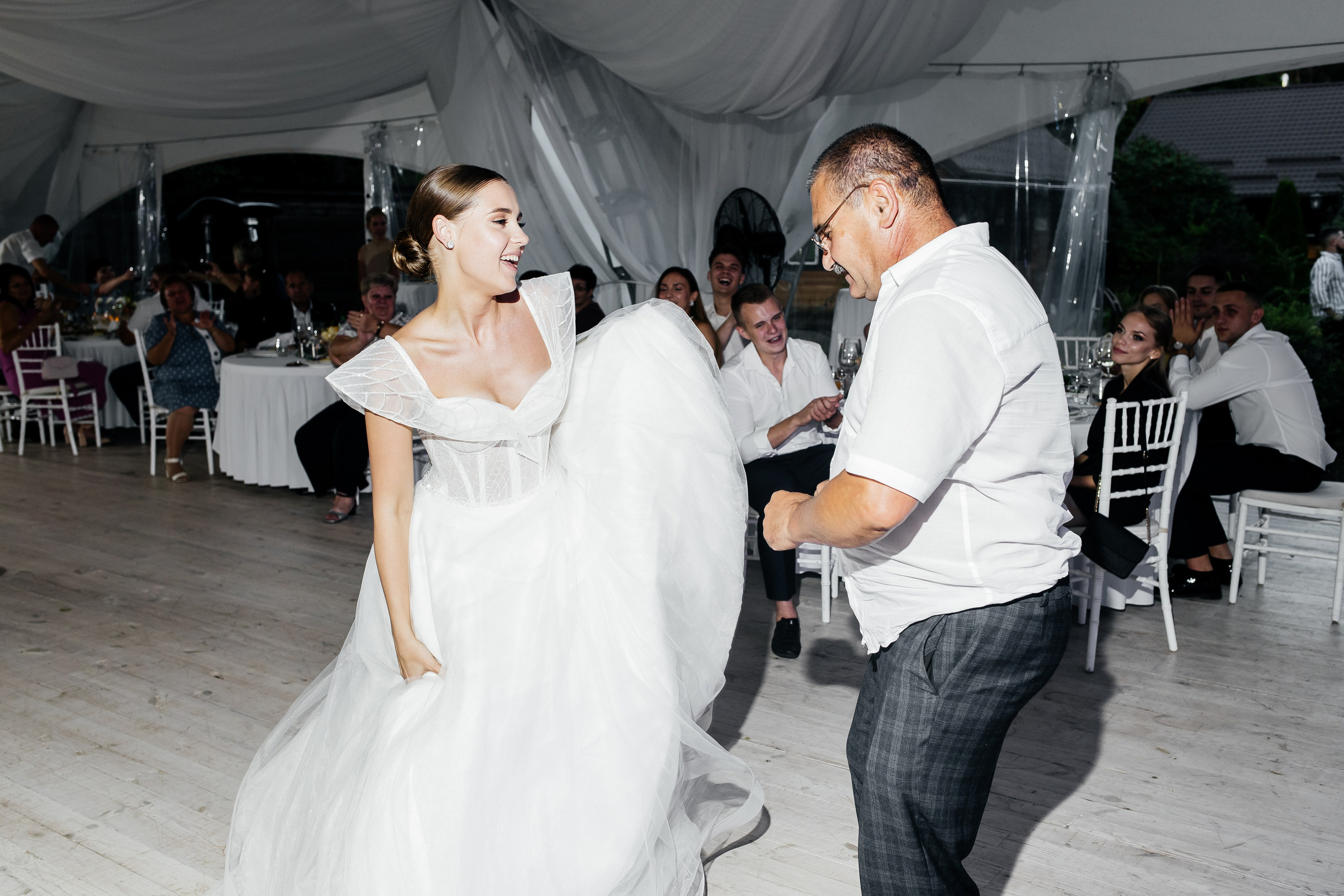 Летняя свадебная фотосессия