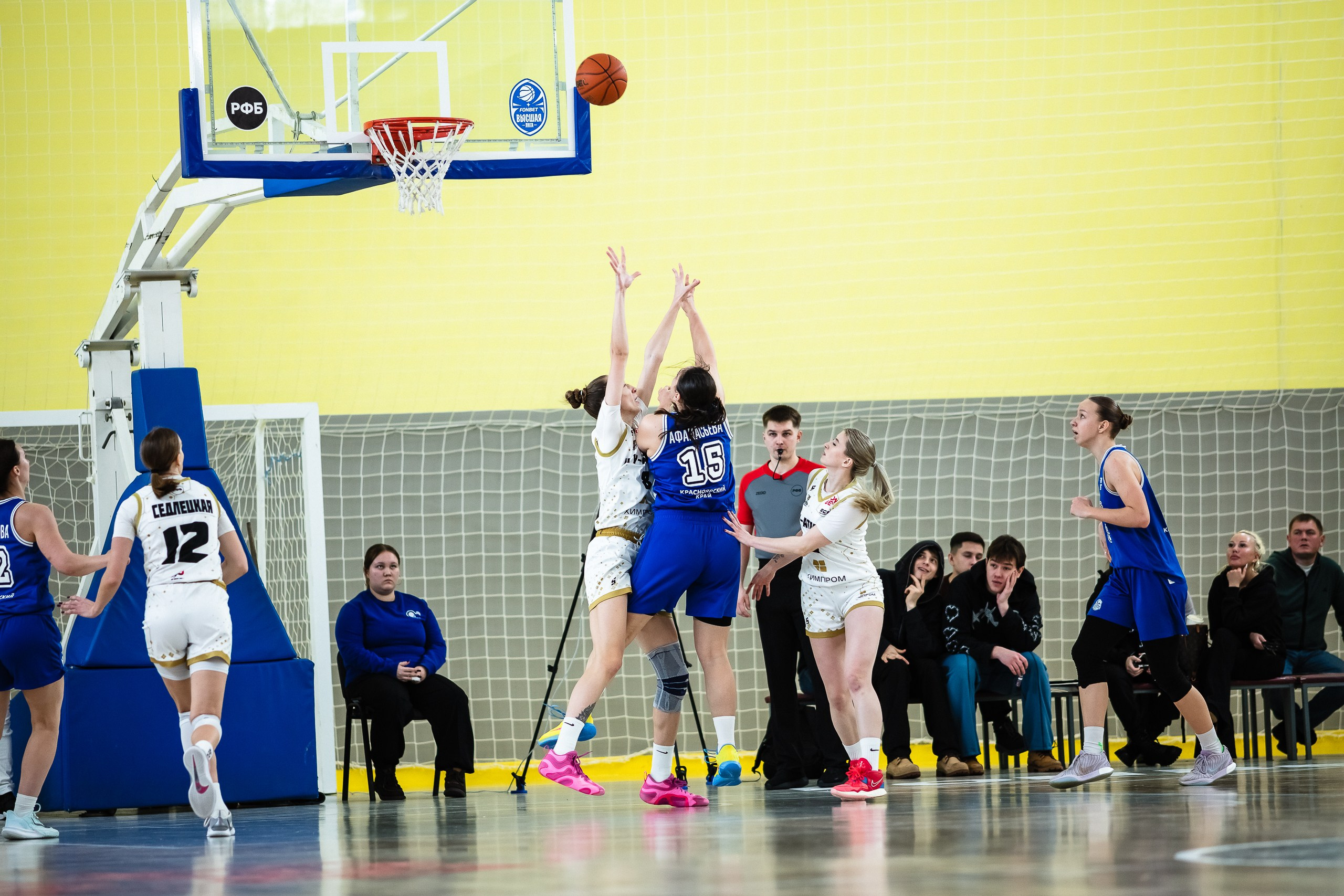 ЧГУ-Атланта — Енисей. Фотография