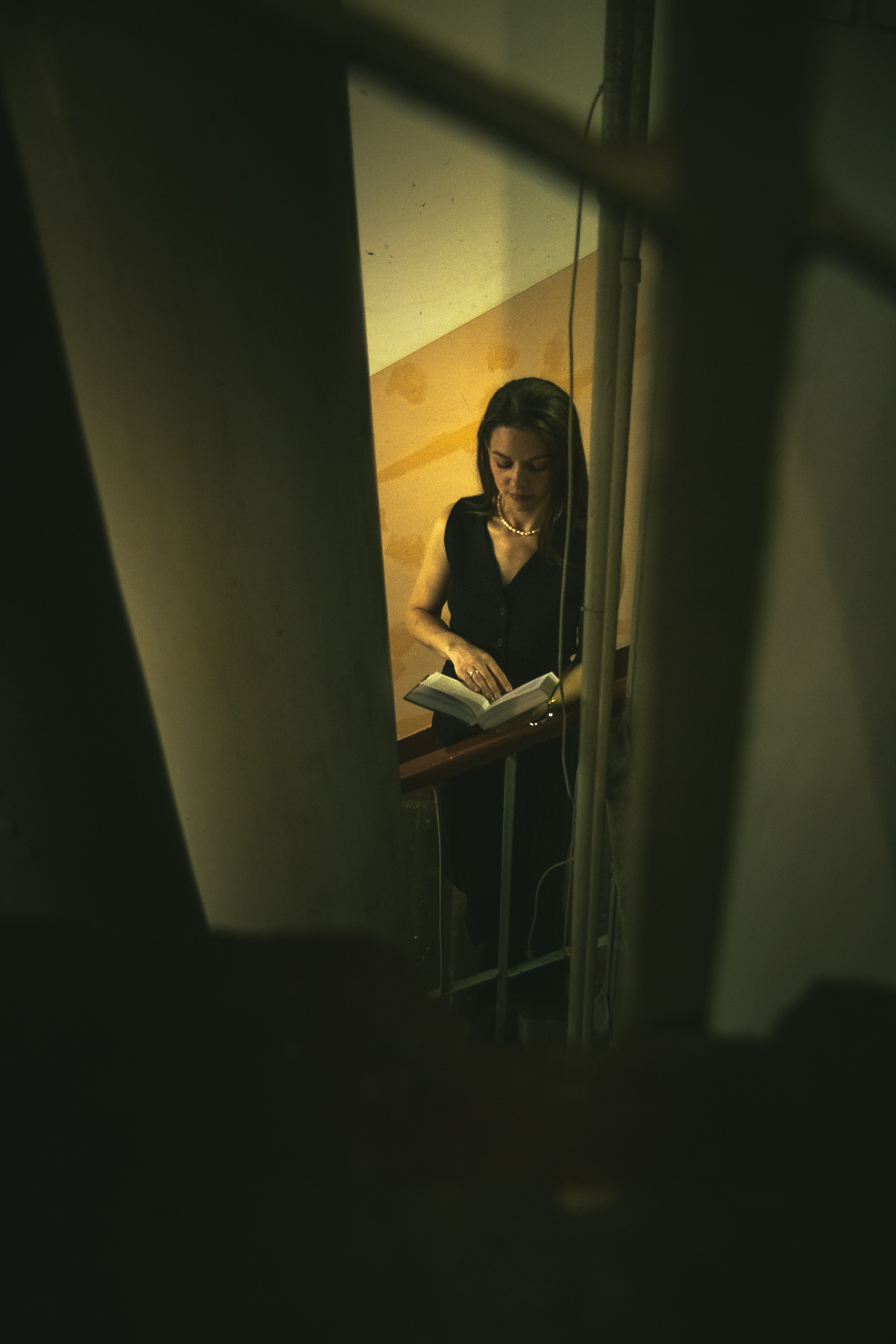 Зашла почитать. Максим Тимофеев Фотограф Ачинск