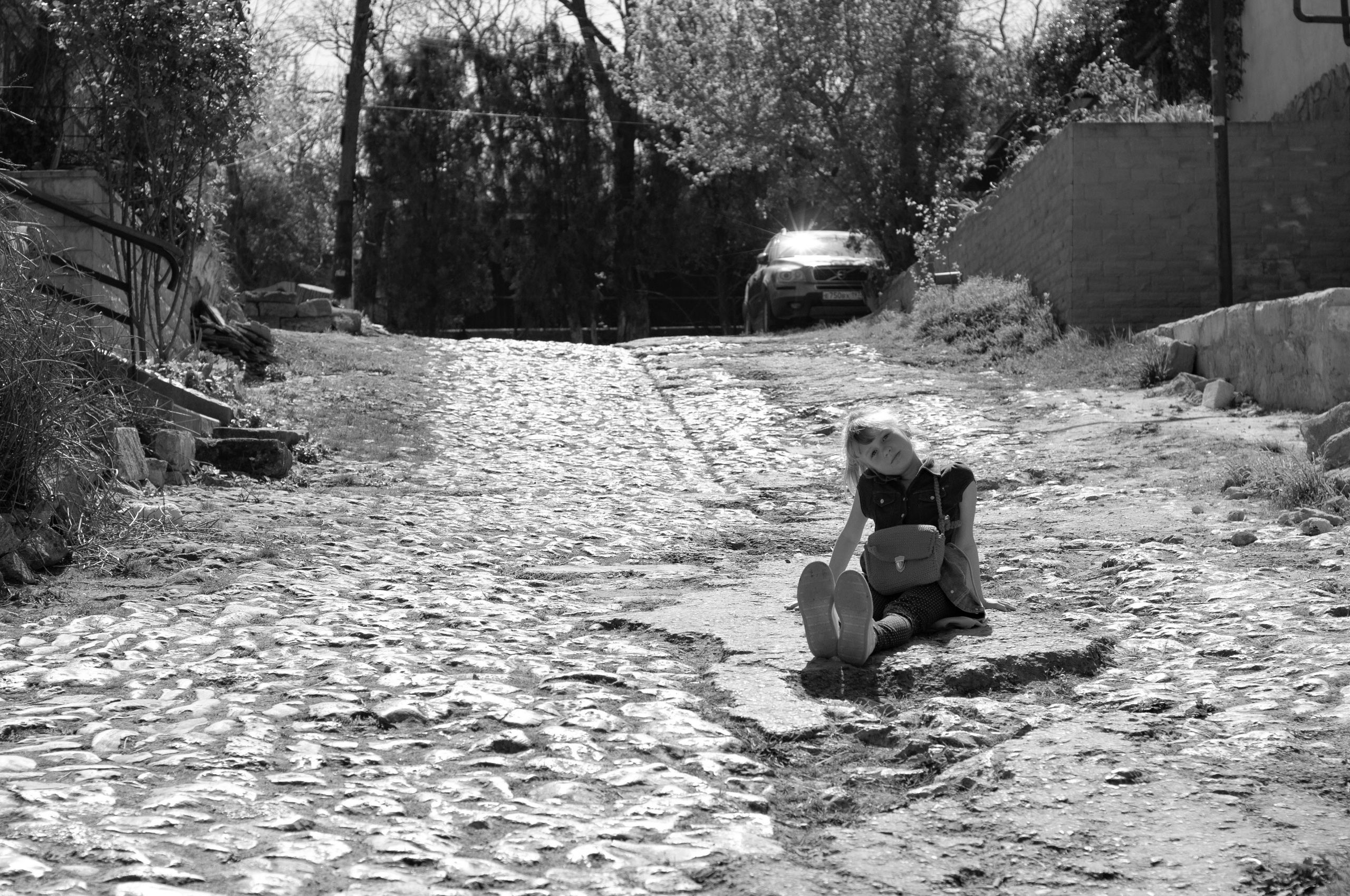 Чёрно-белая, магическая. Сейчас вылетит ПТИЧКА! Фотосессии в Керчи